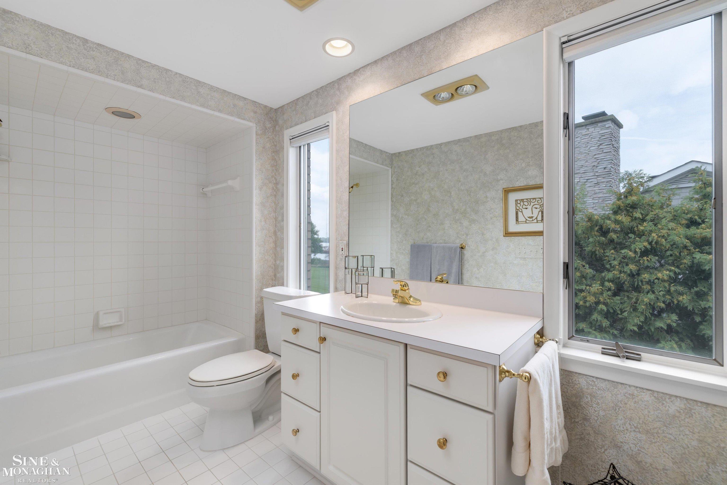 15230 Windmill Pointe Drive