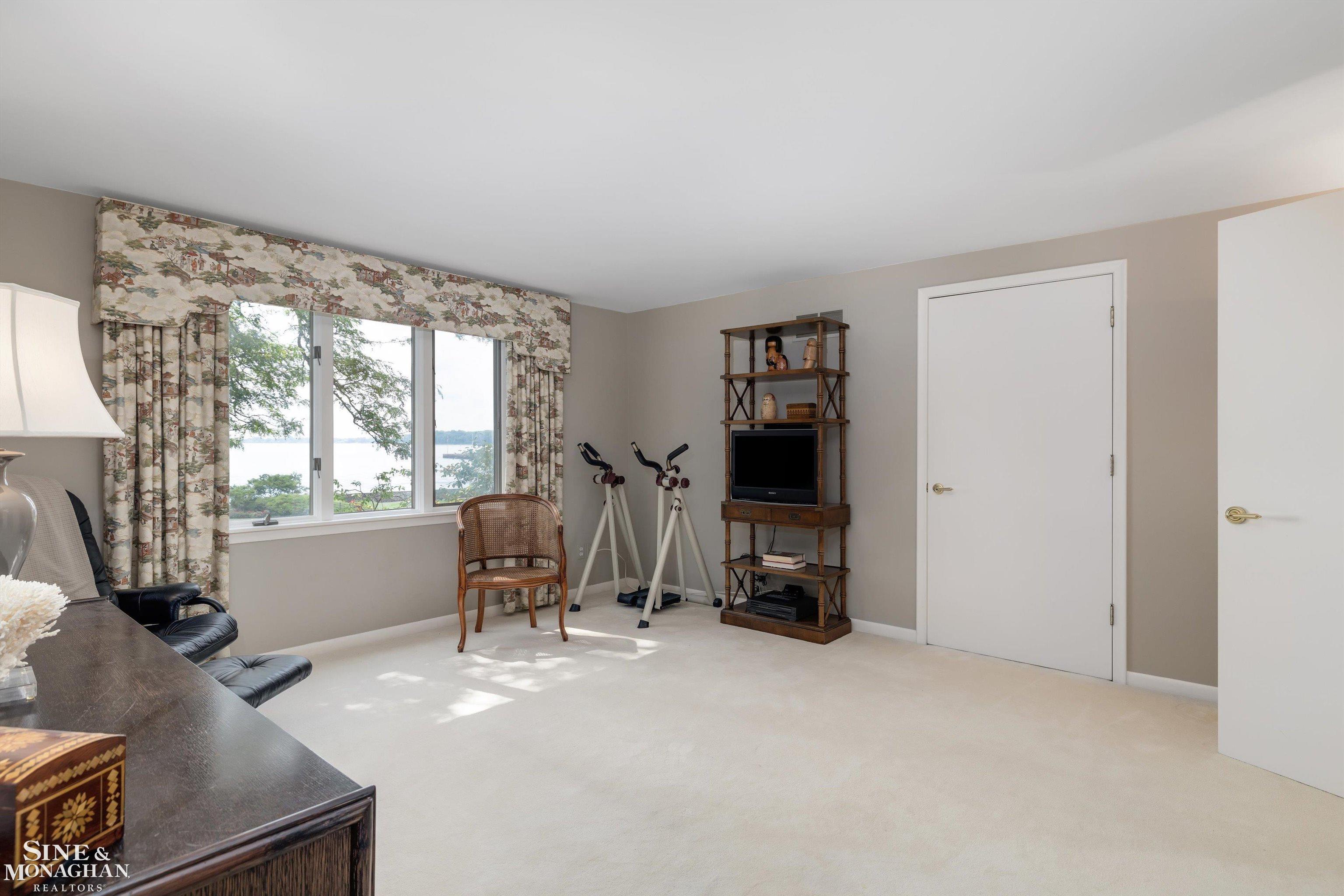 15230 Windmill Pointe Drive