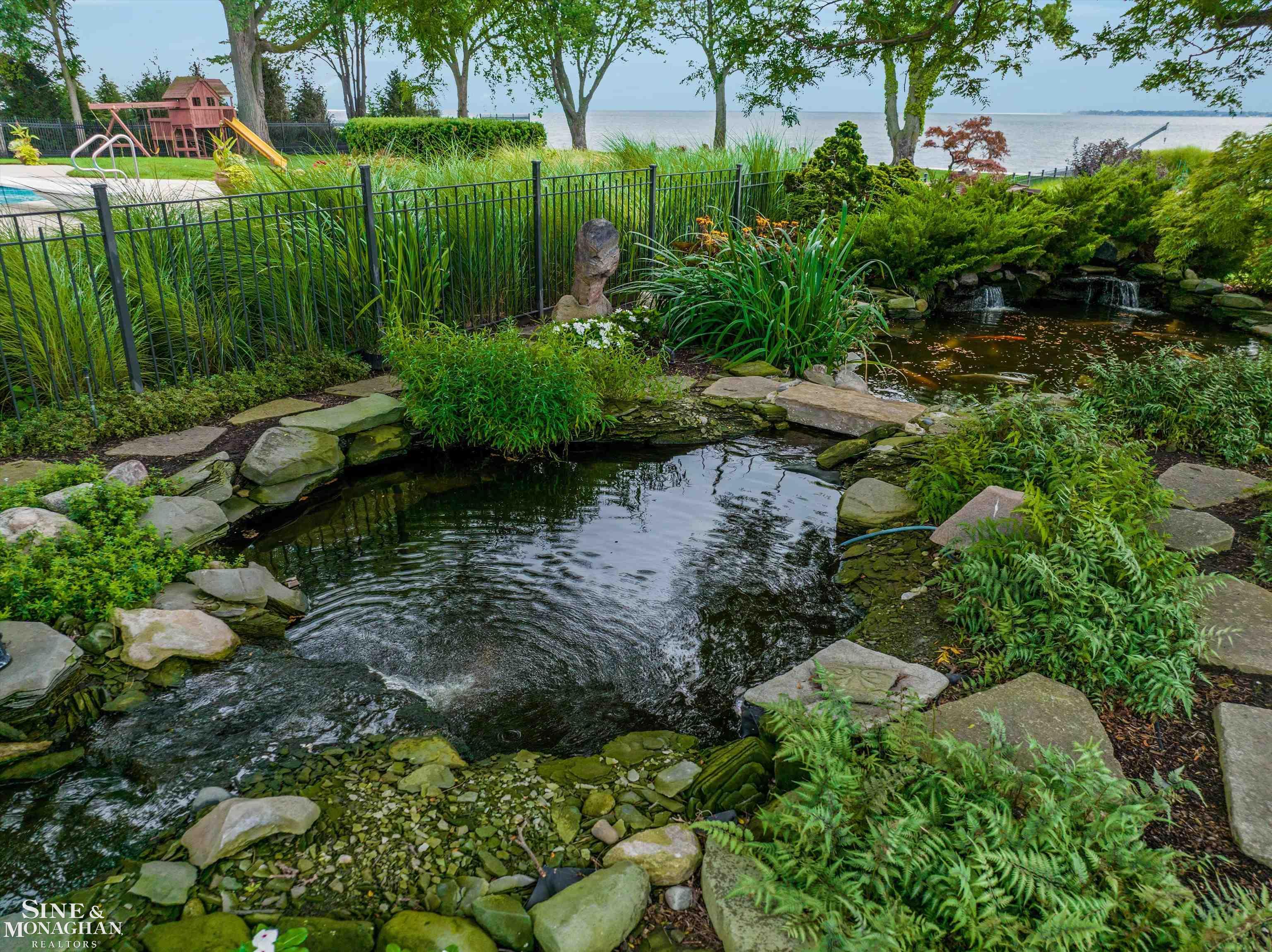 15230 Windmill Pointe Drive