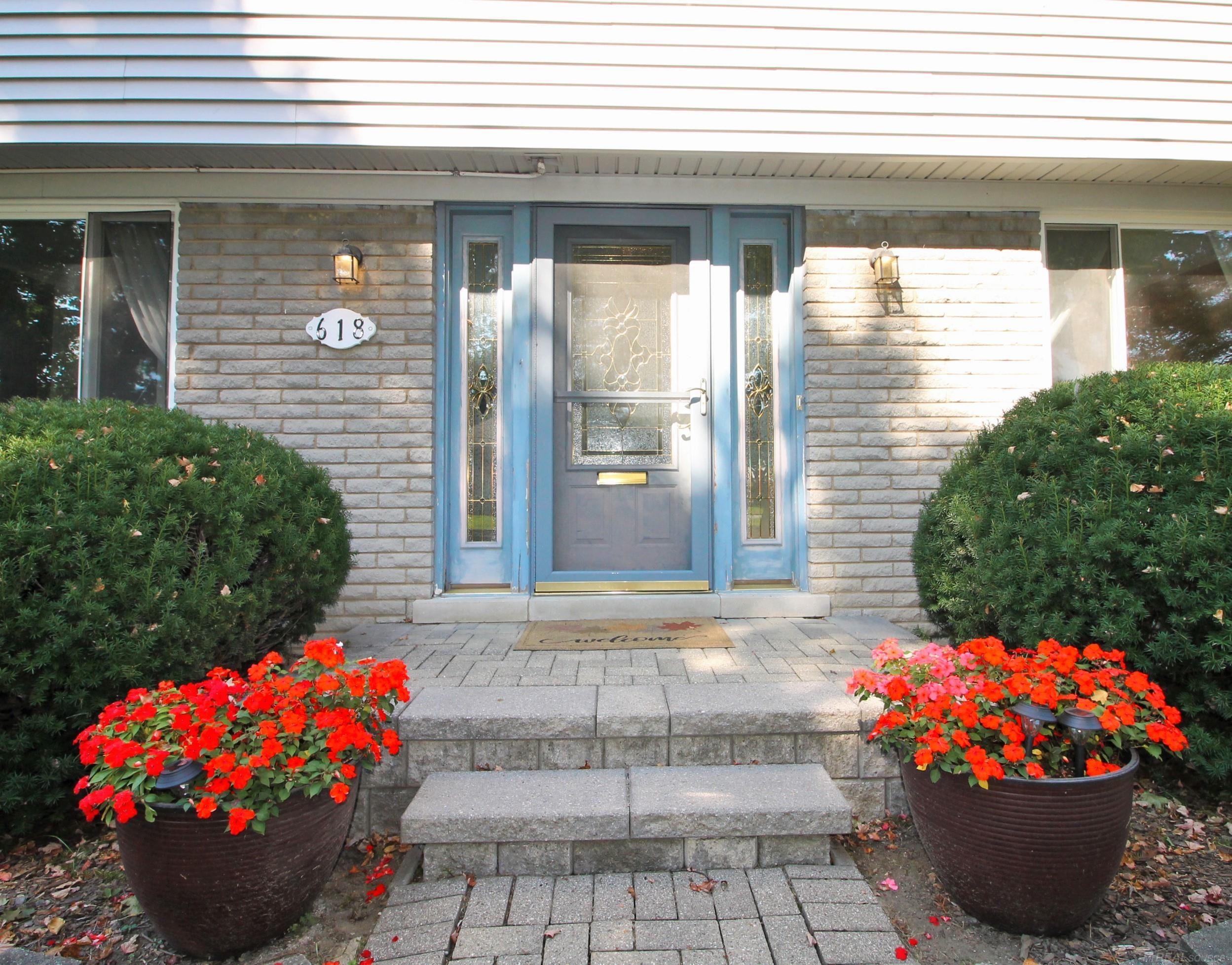 618 N Rosedale Court