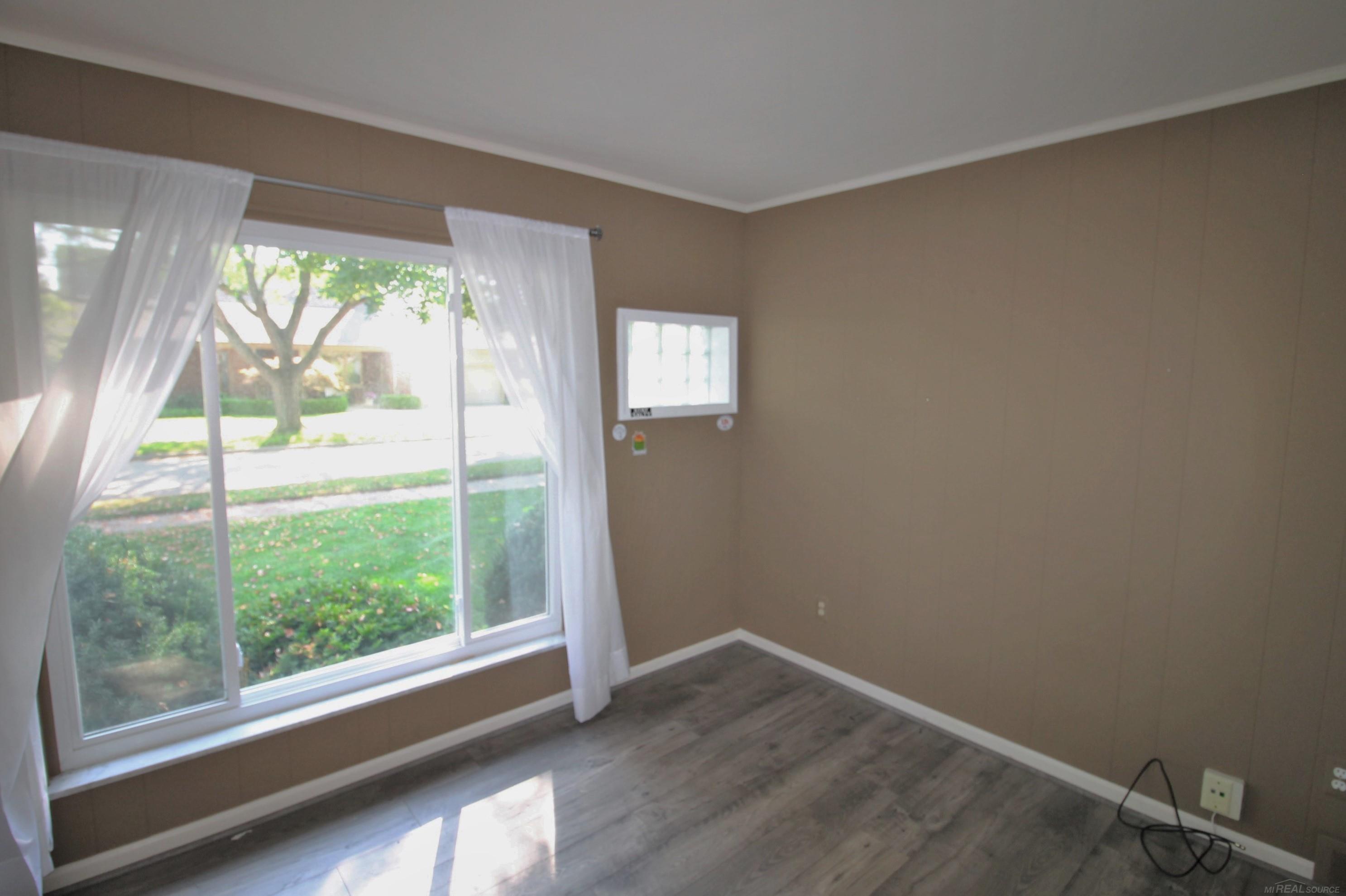 618 N Rosedale Court