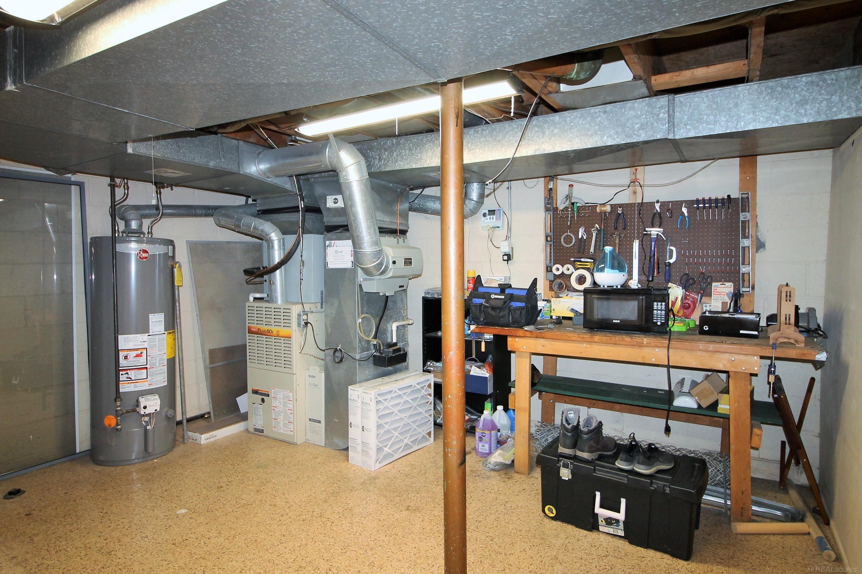 618 N Rosedale Court