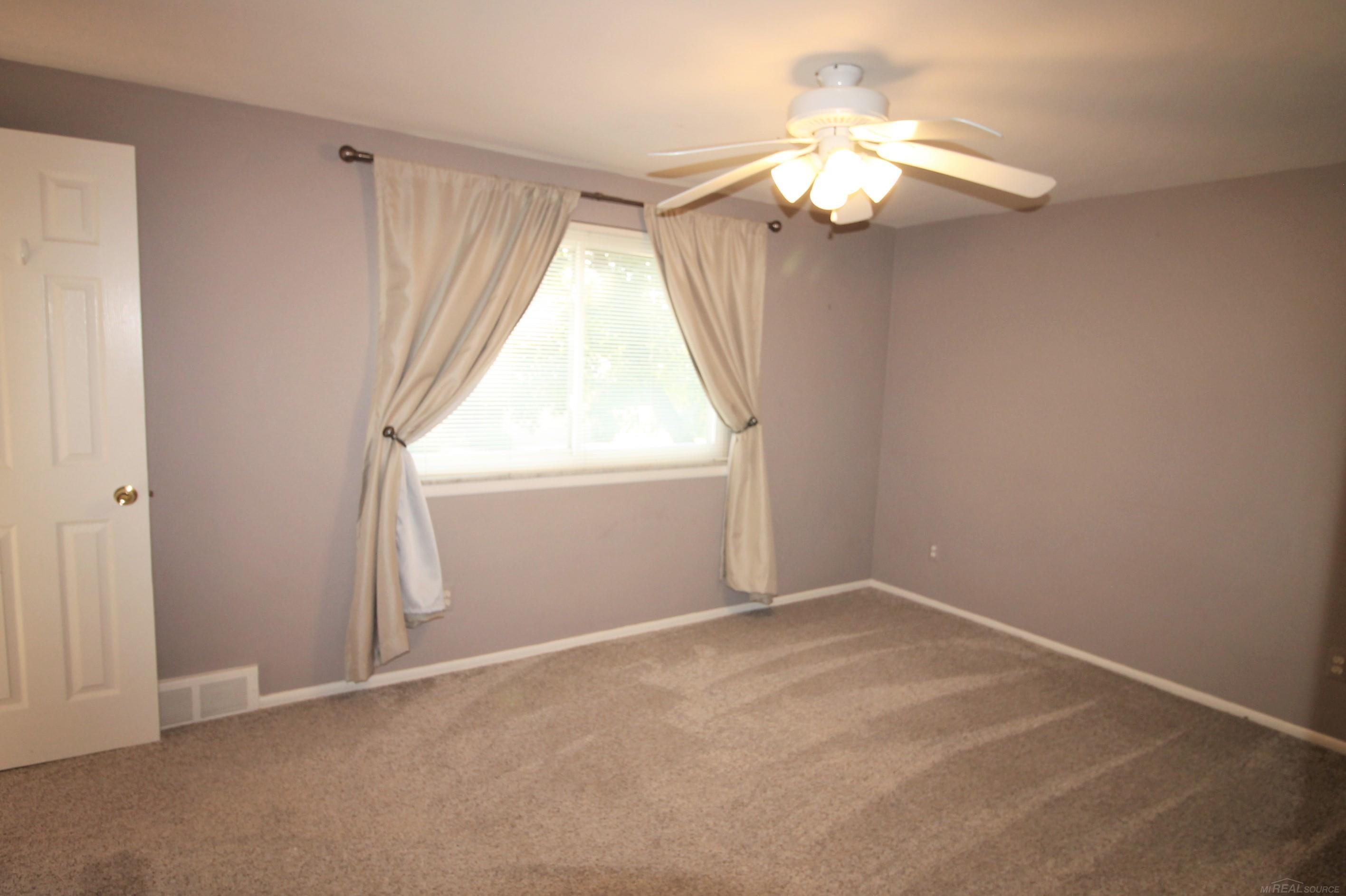 618 N Rosedale Court