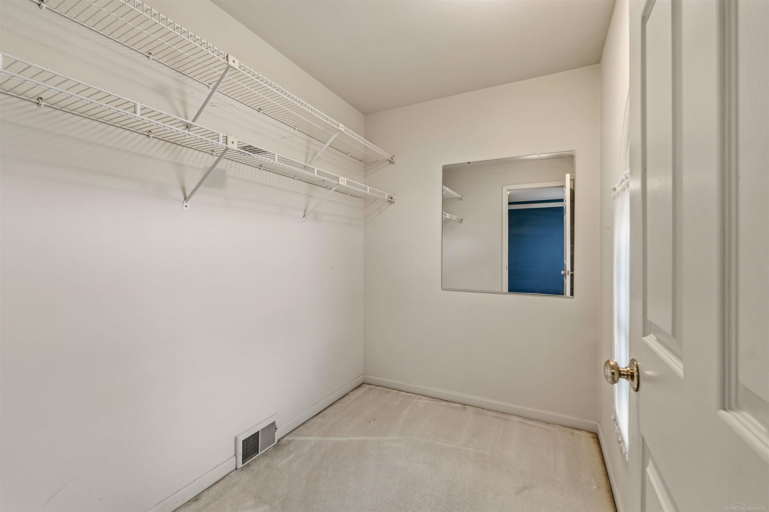 172 Windwood Pointe Avenue