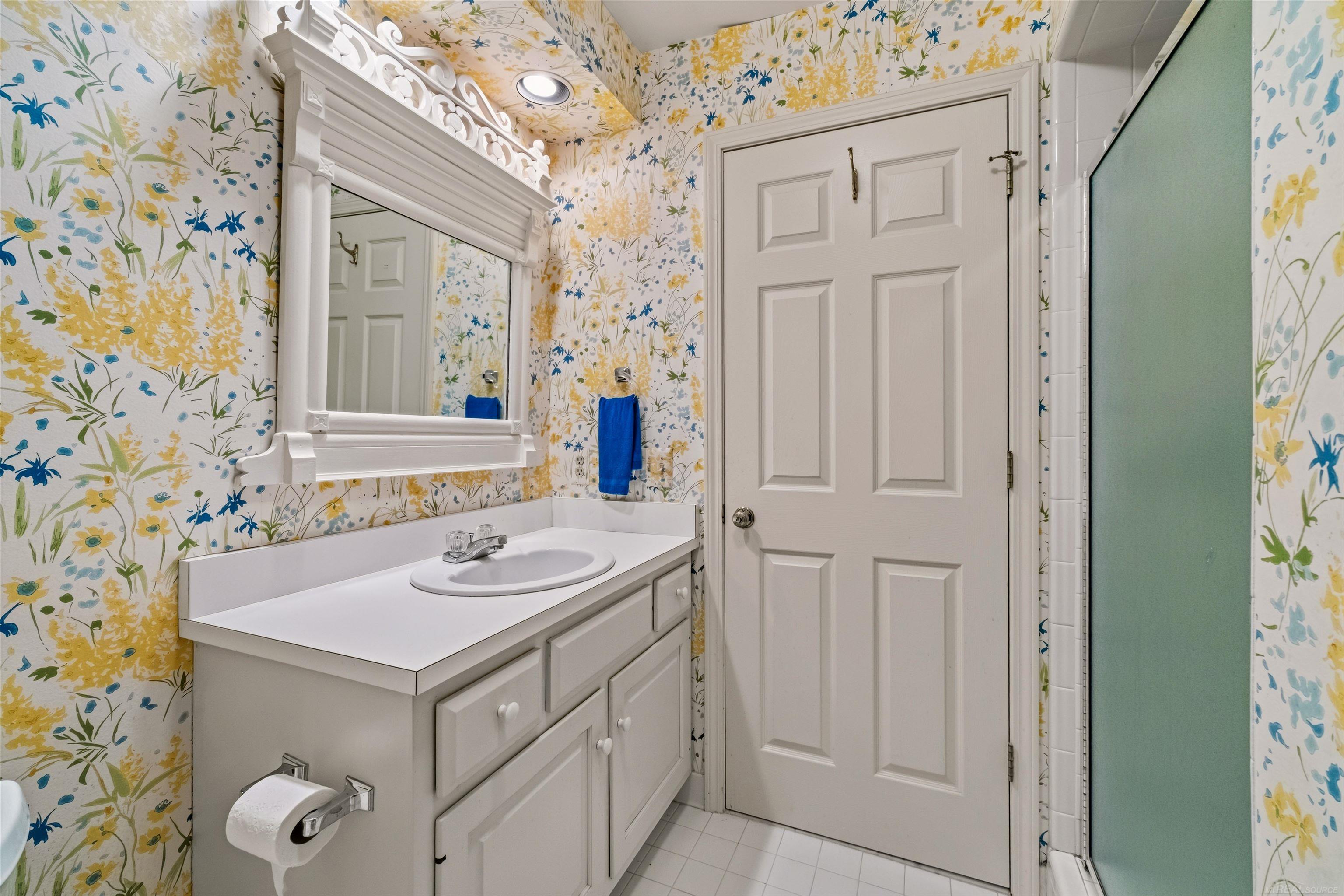 172 Windwood Pointe Avenue