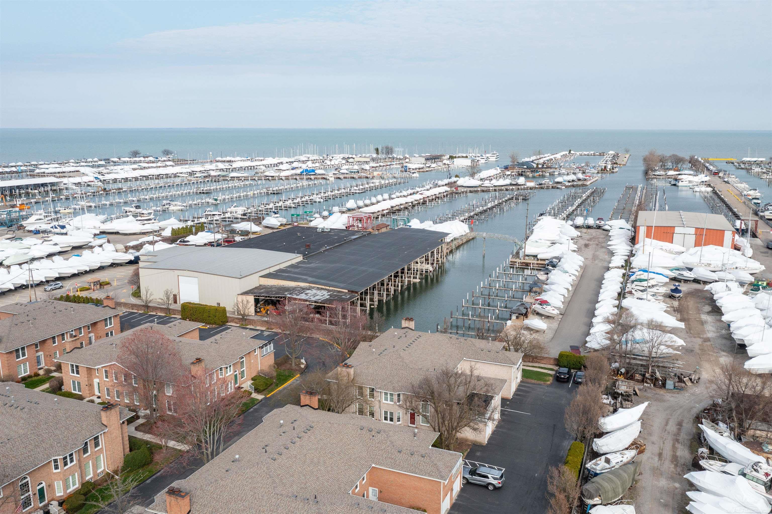 172 Windwood Pointe Avenue