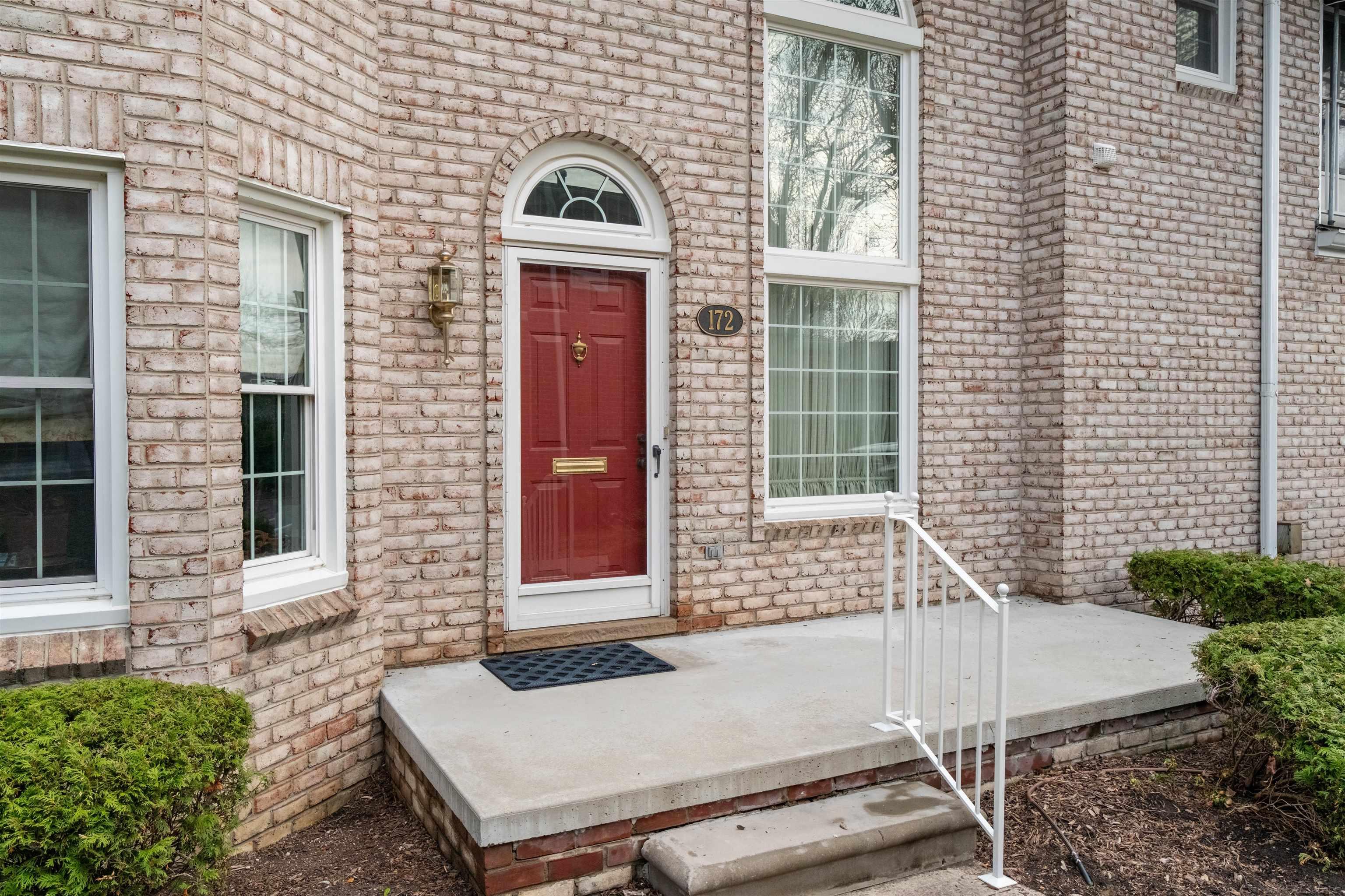 172 Windwood Pointe Avenue