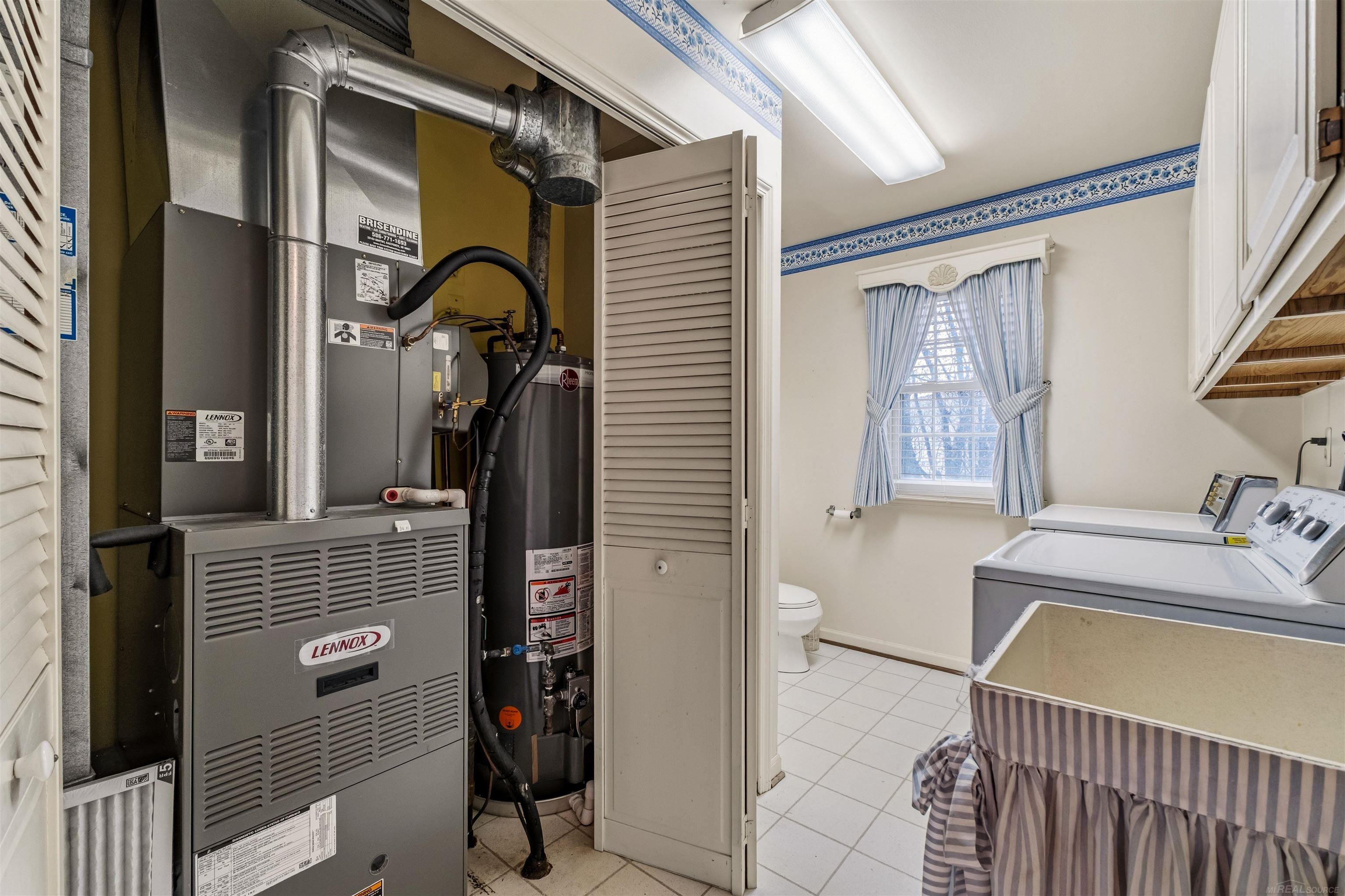 172 Windwood Pointe Avenue