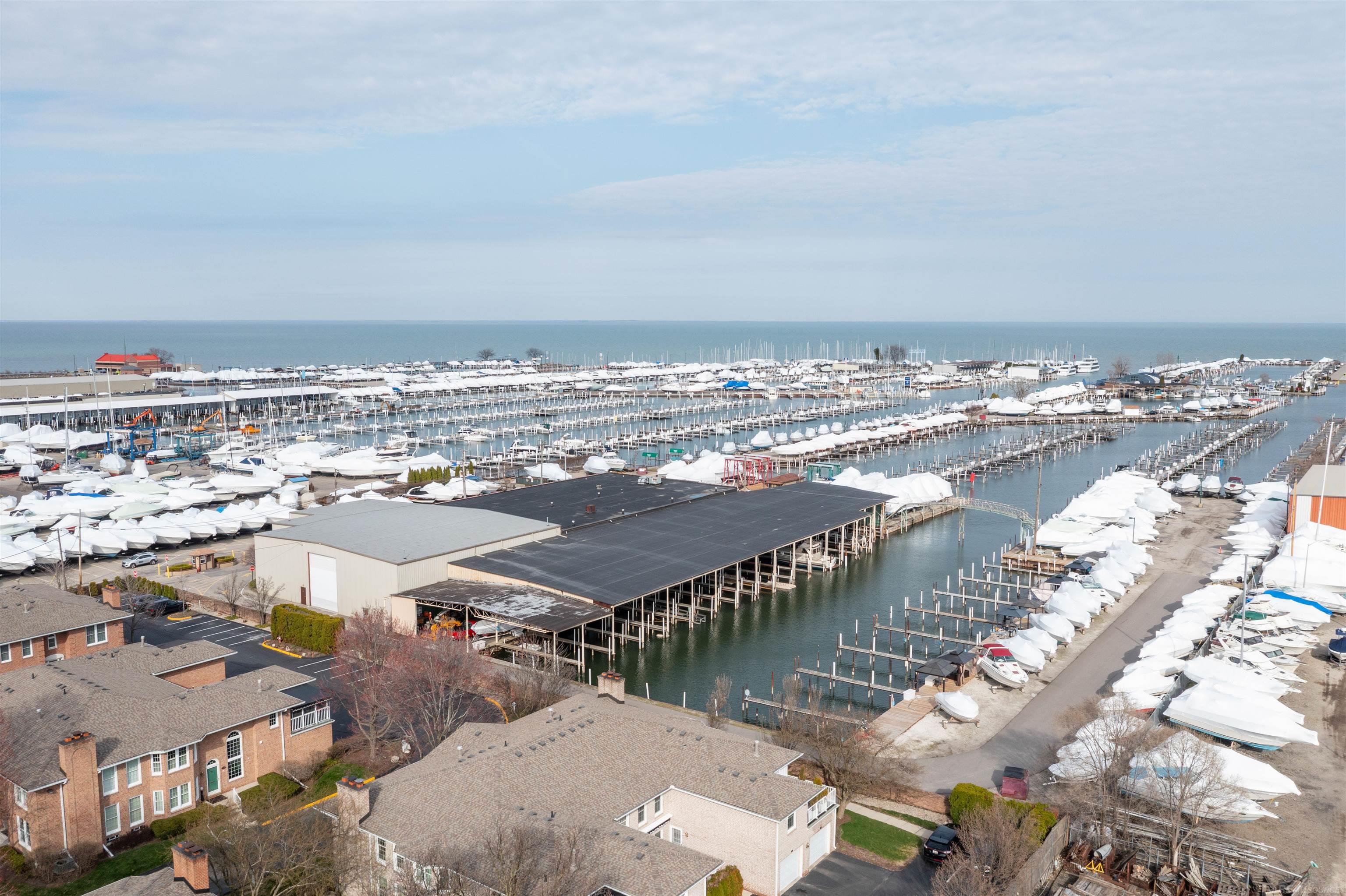 172 Windwood Pointe Avenue