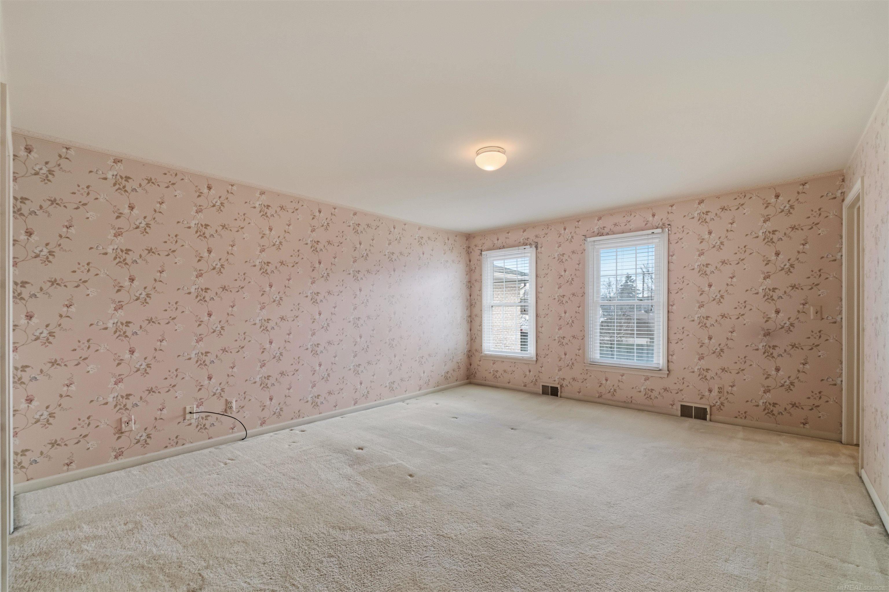 172 Windwood Pointe Avenue