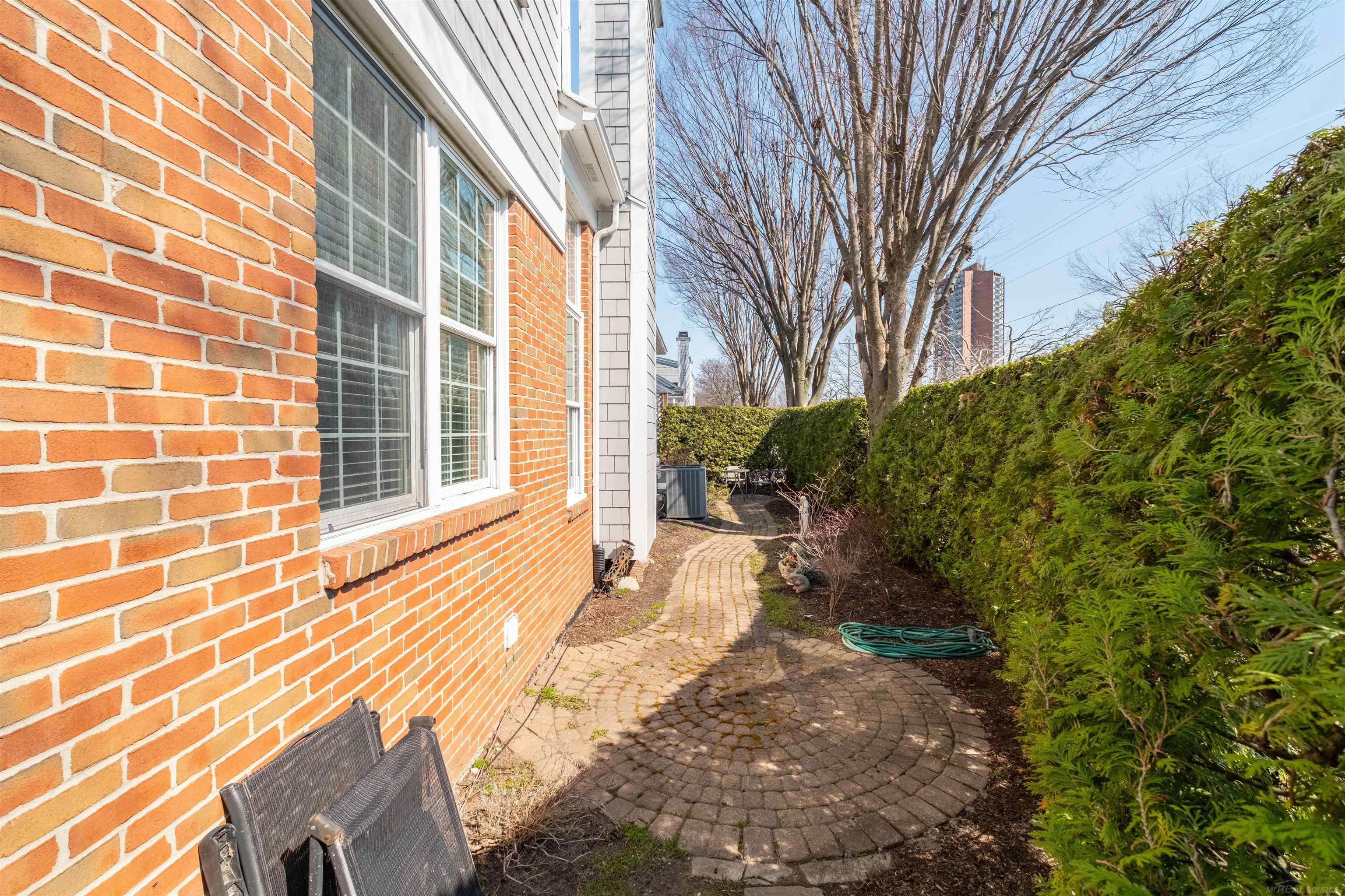 4002 Harbor Place Drive