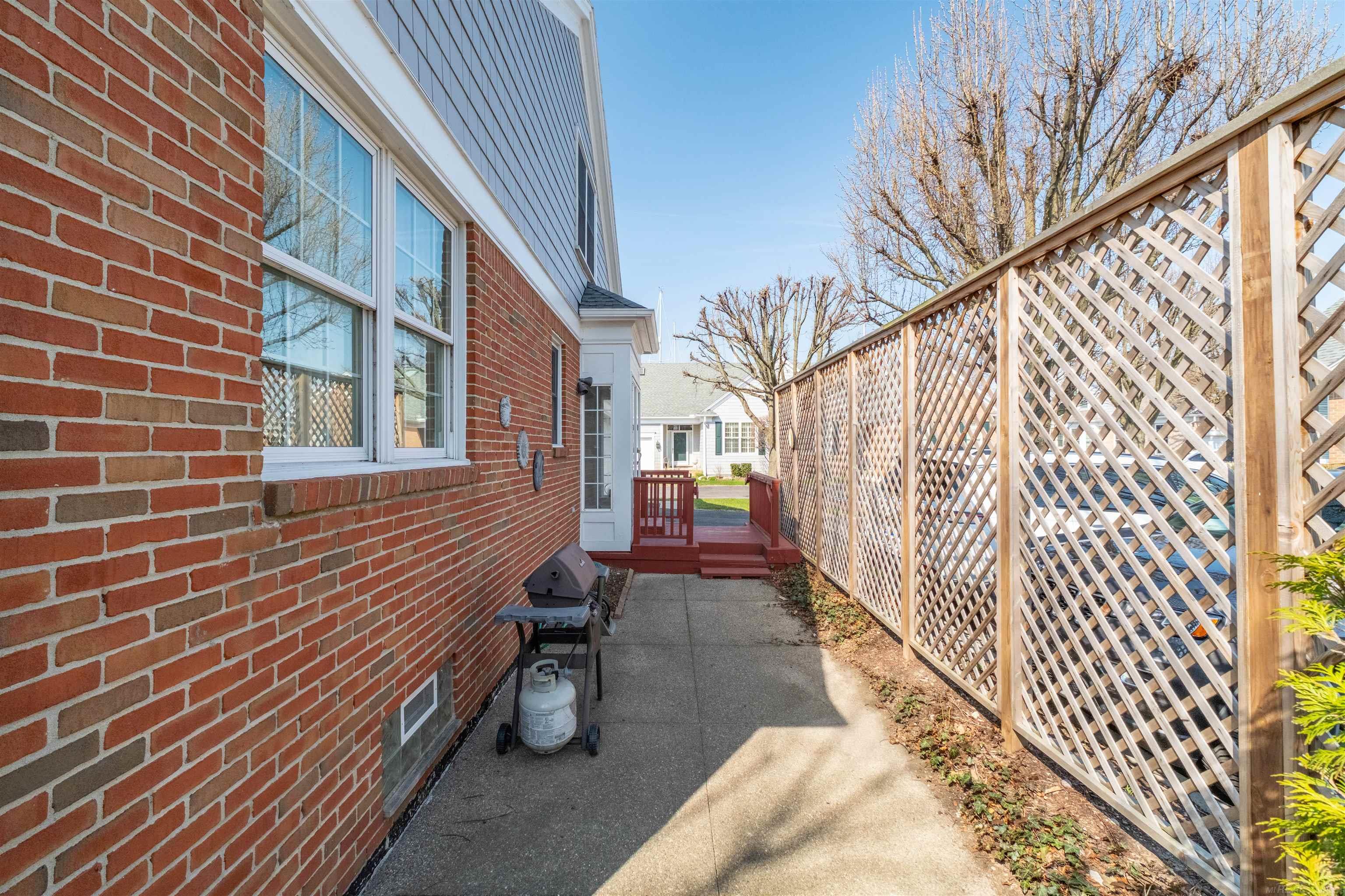 4002 Harbor Place Drive