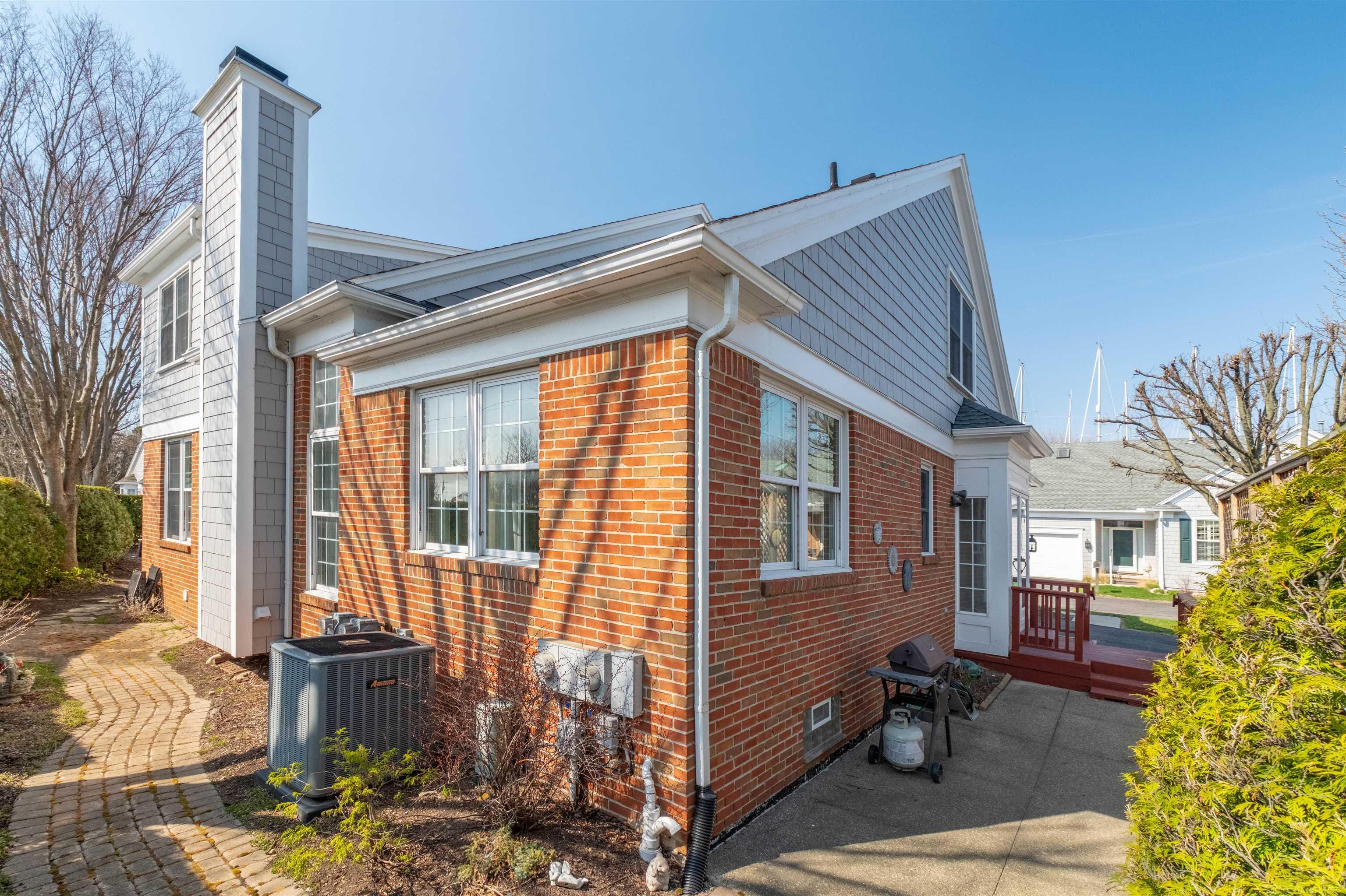 4002 Harbor Place Drive