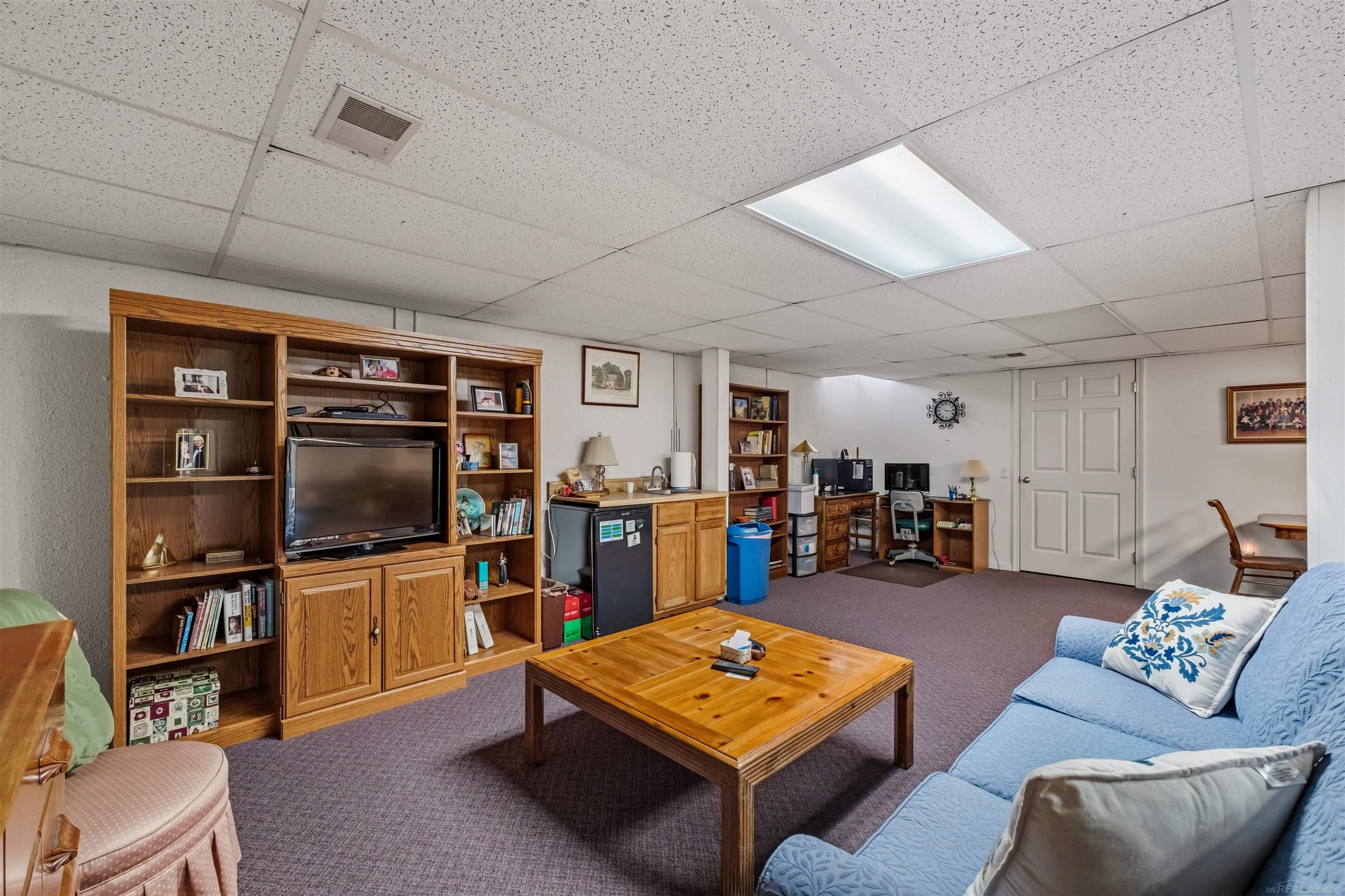 4002 Harbor Place Drive