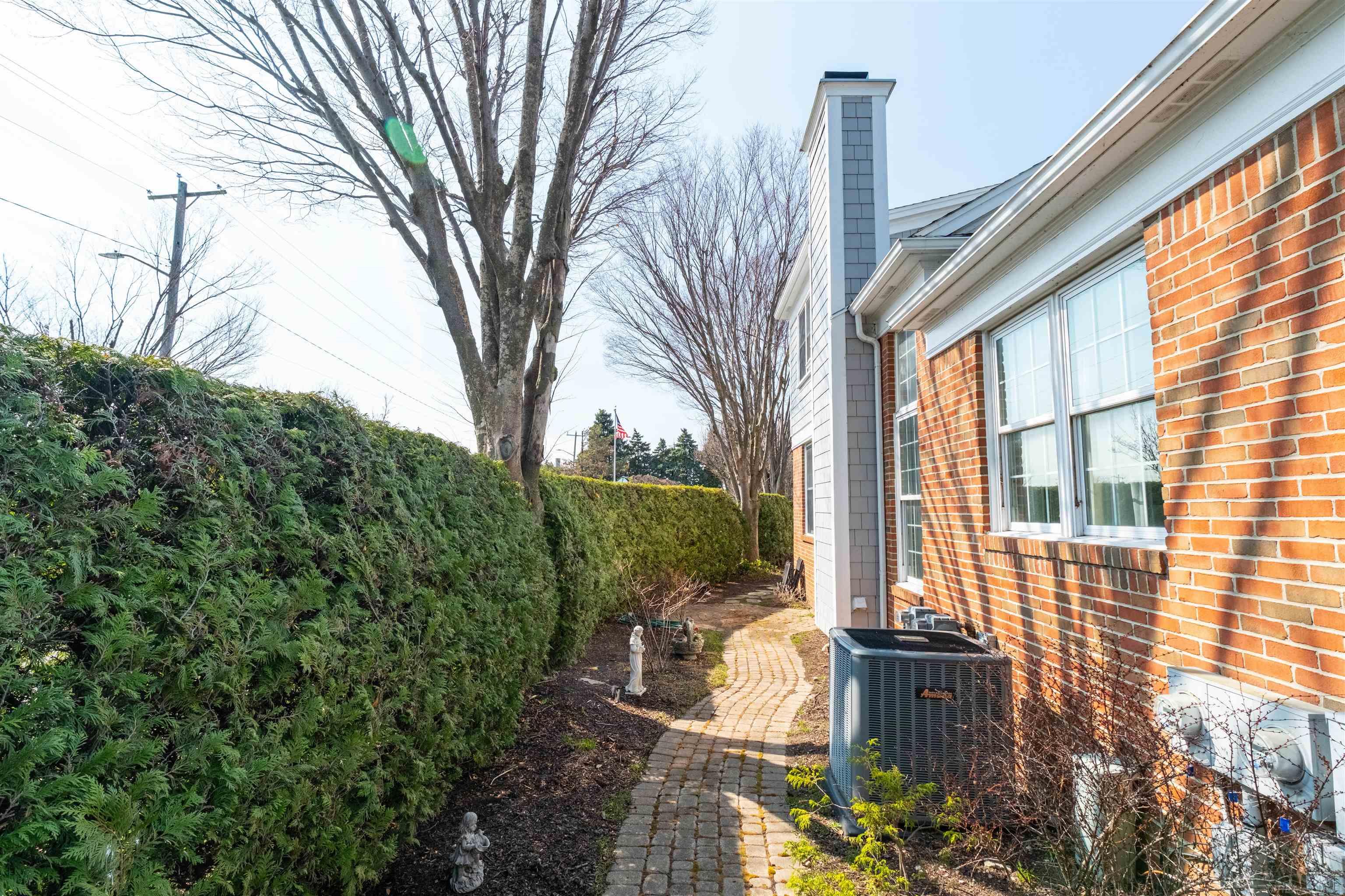 4002 Harbor Place Drive