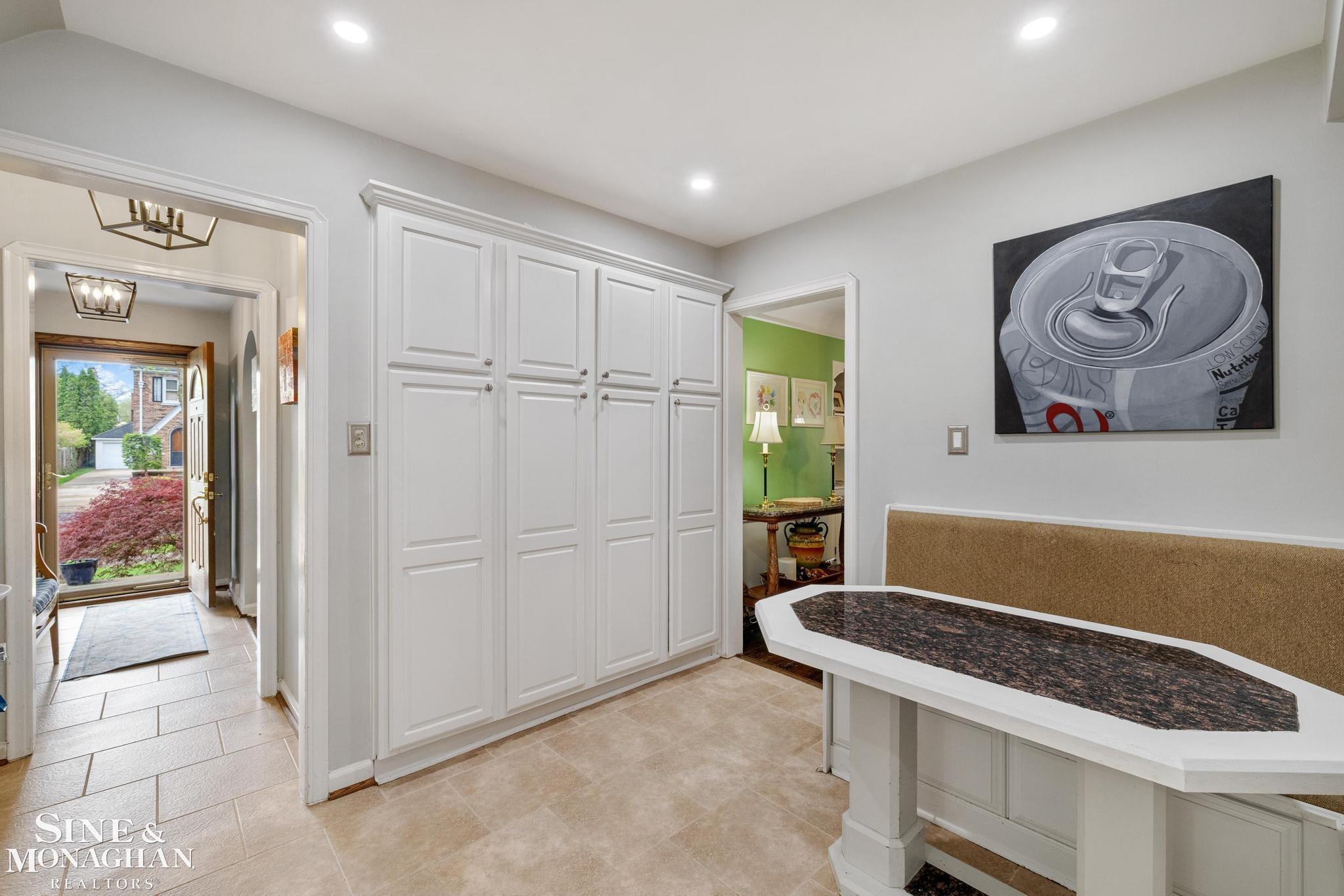 258 Merriweather Road