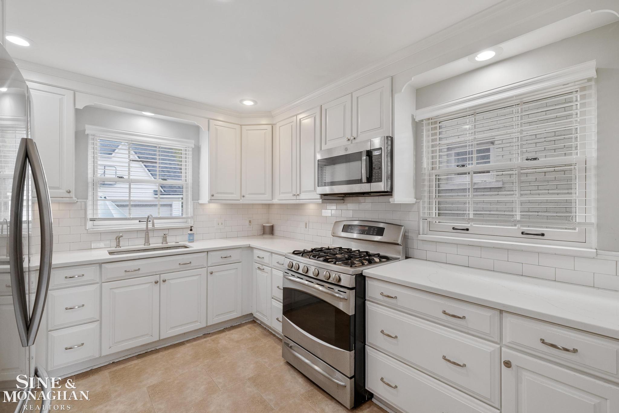 258 Merriweather Road