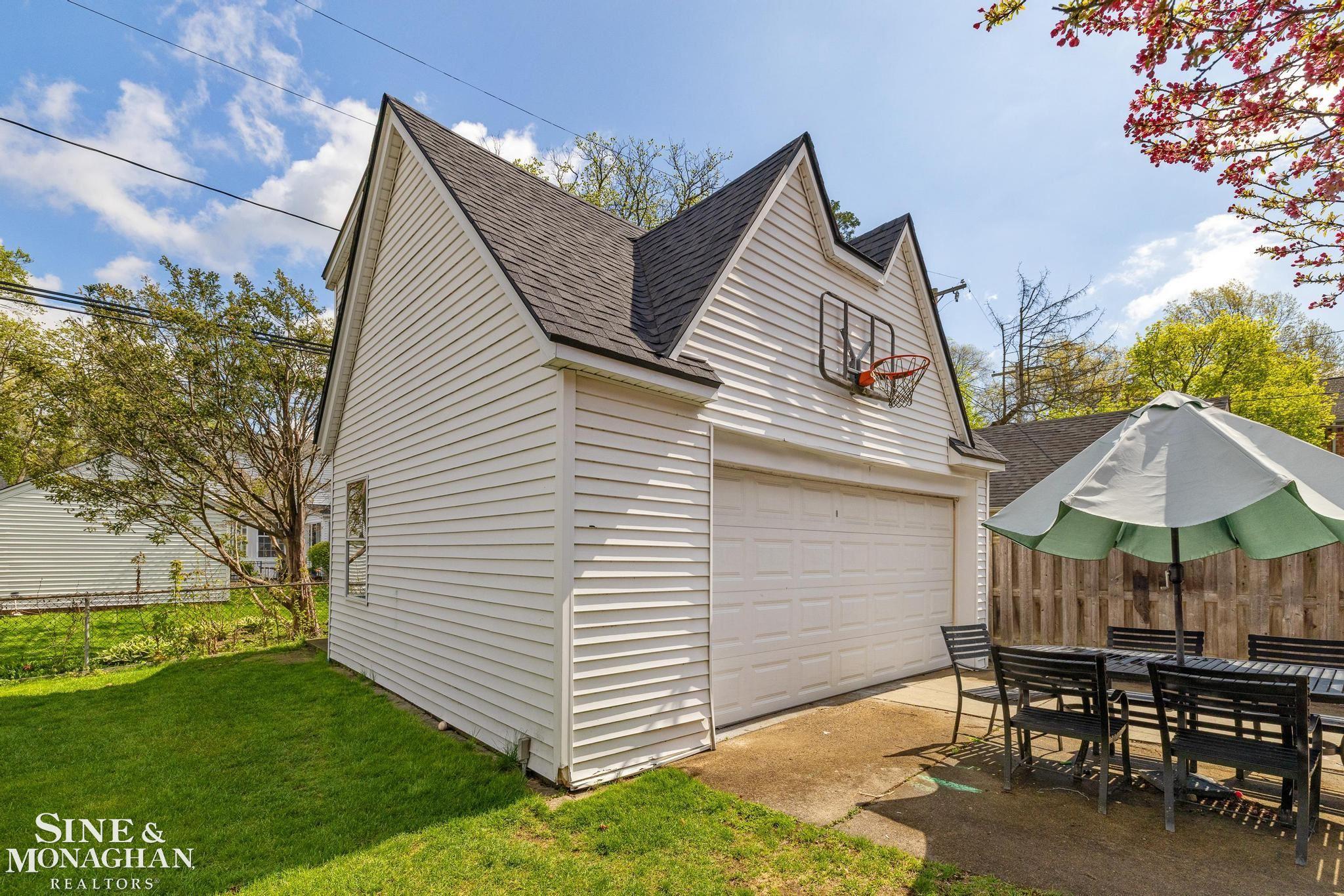 258 Merriweather Road