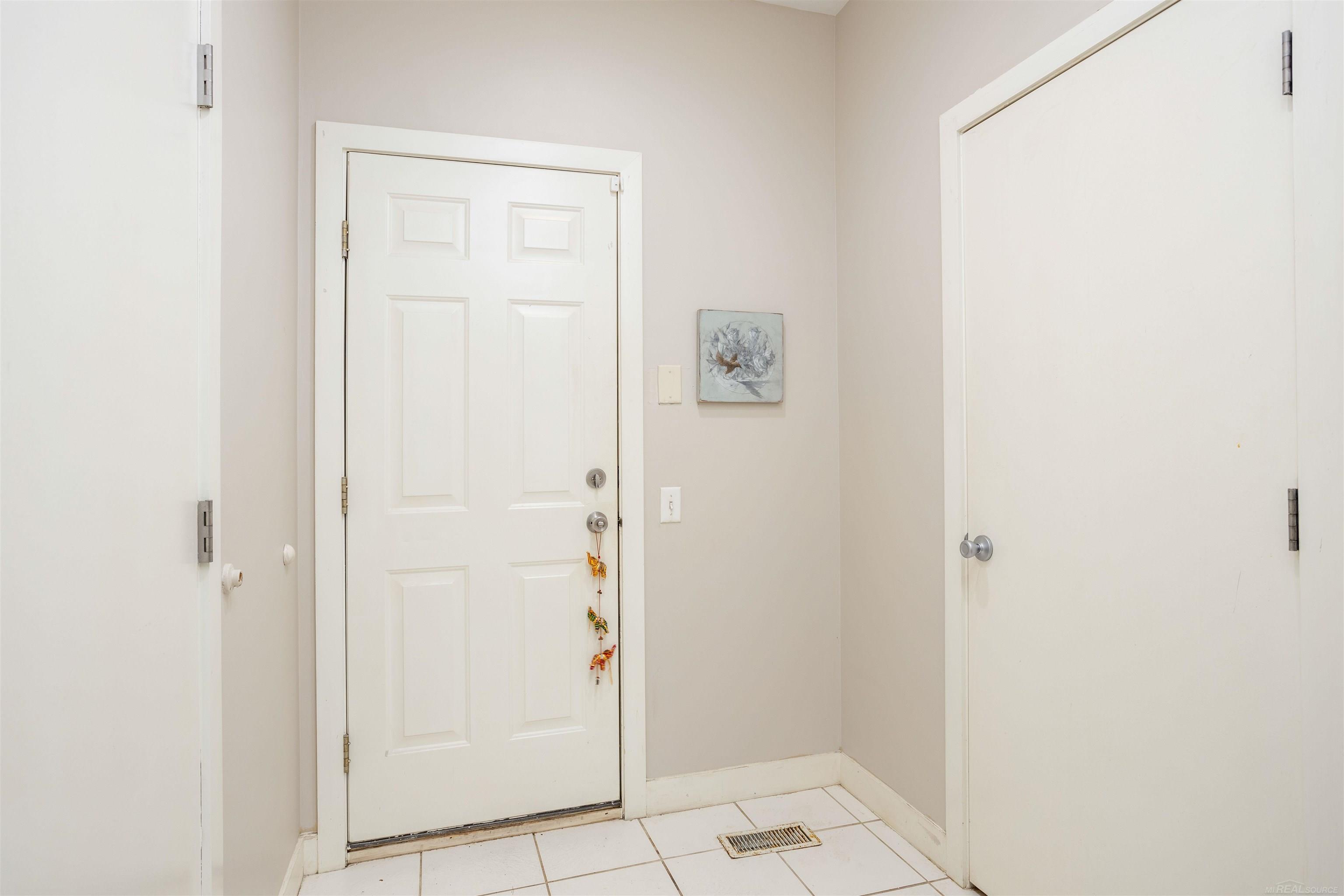 170 Keelson Drive