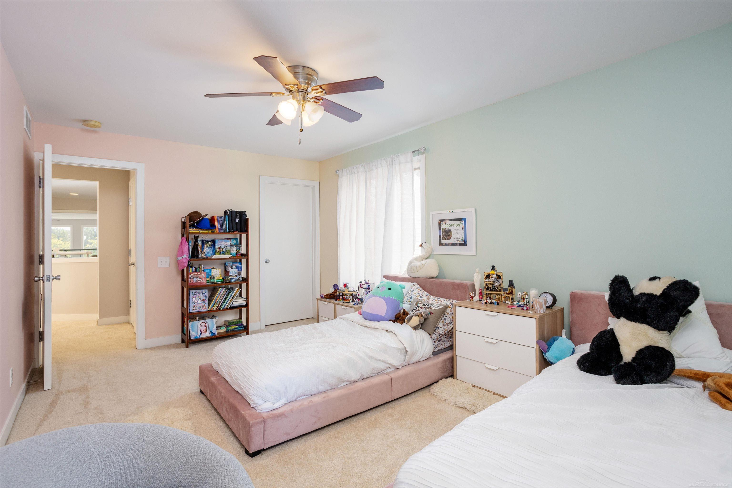 170 Keelson Drive