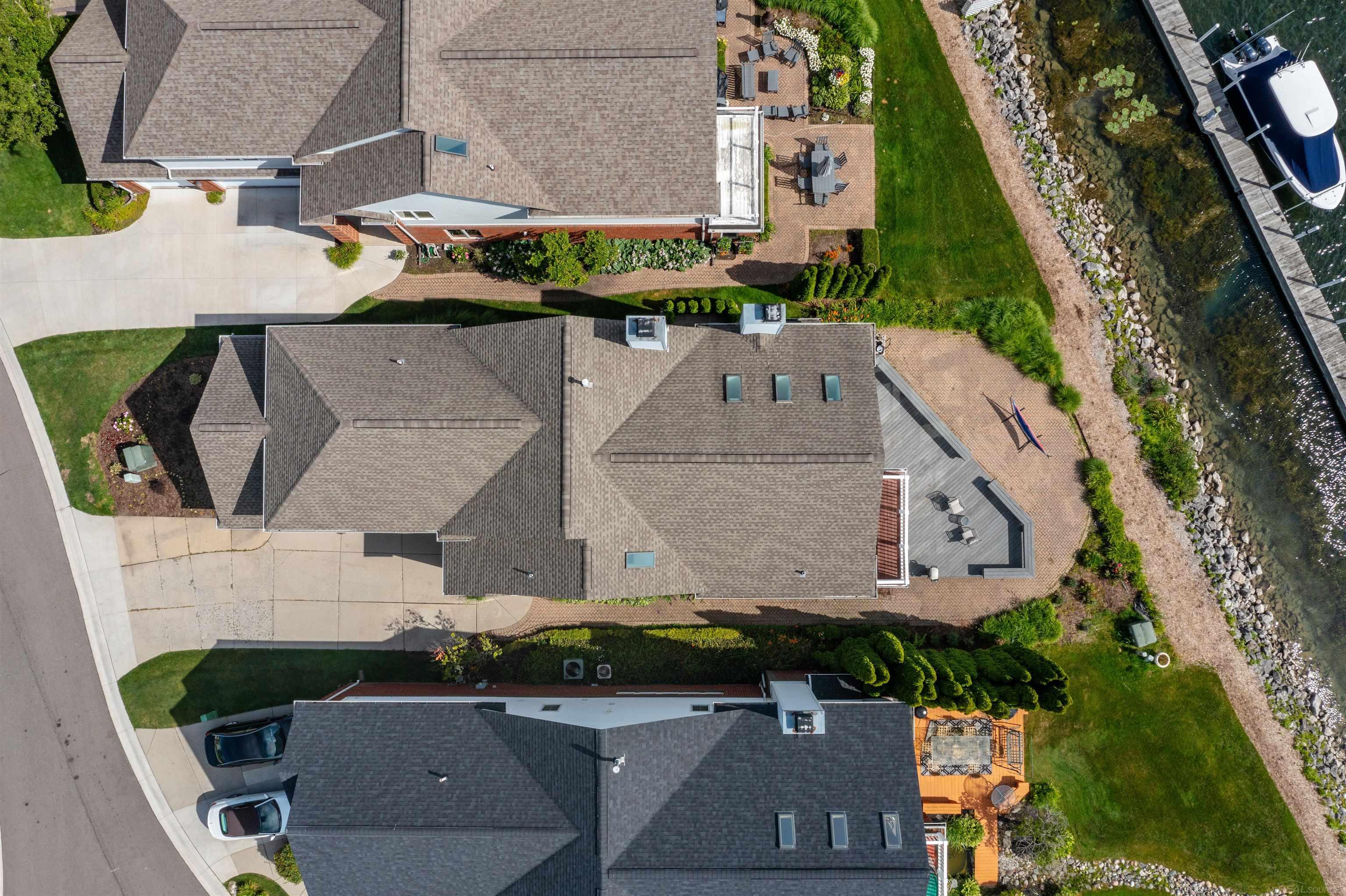 170 Keelson Drive