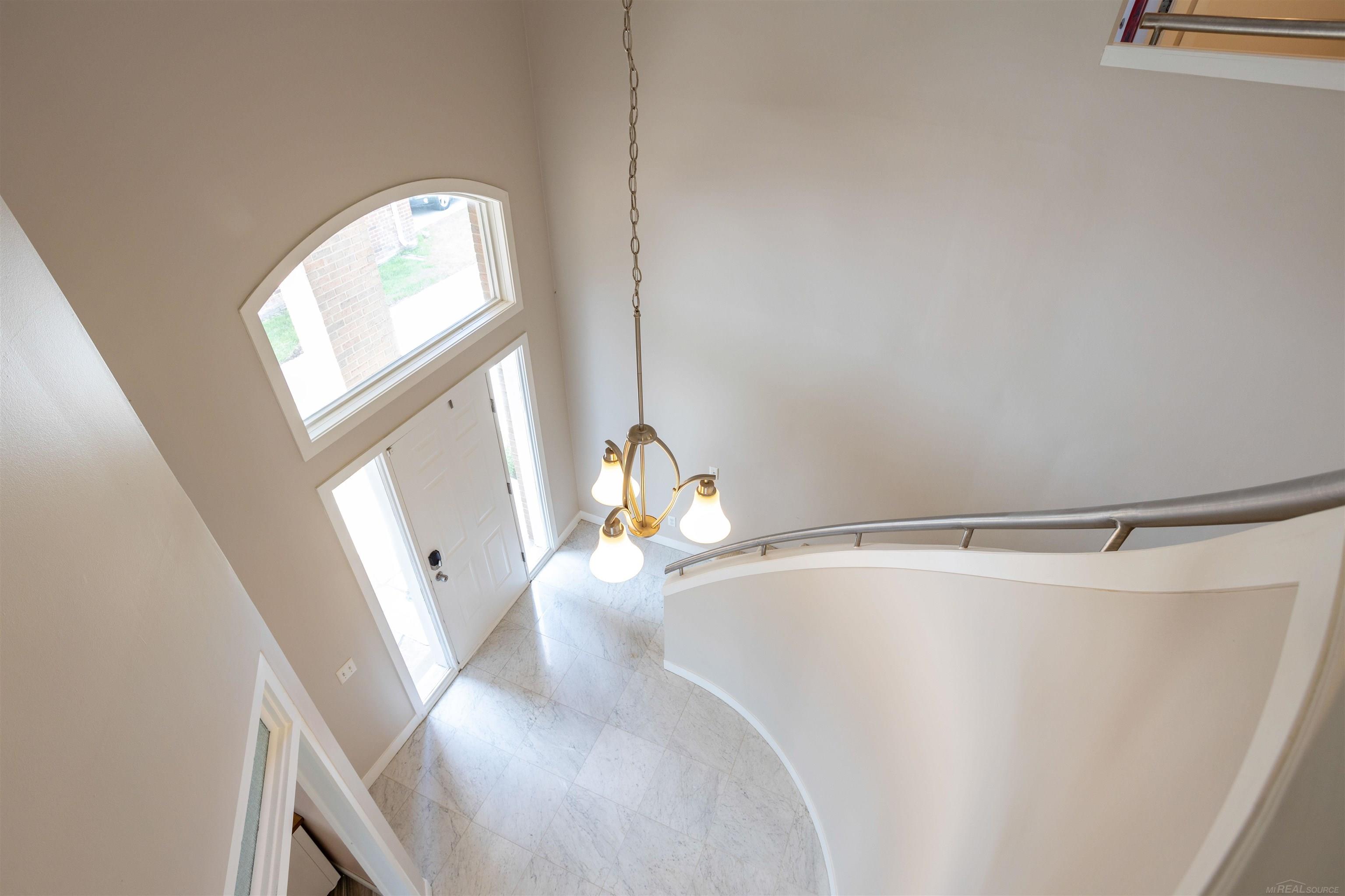 170 Keelson Drive