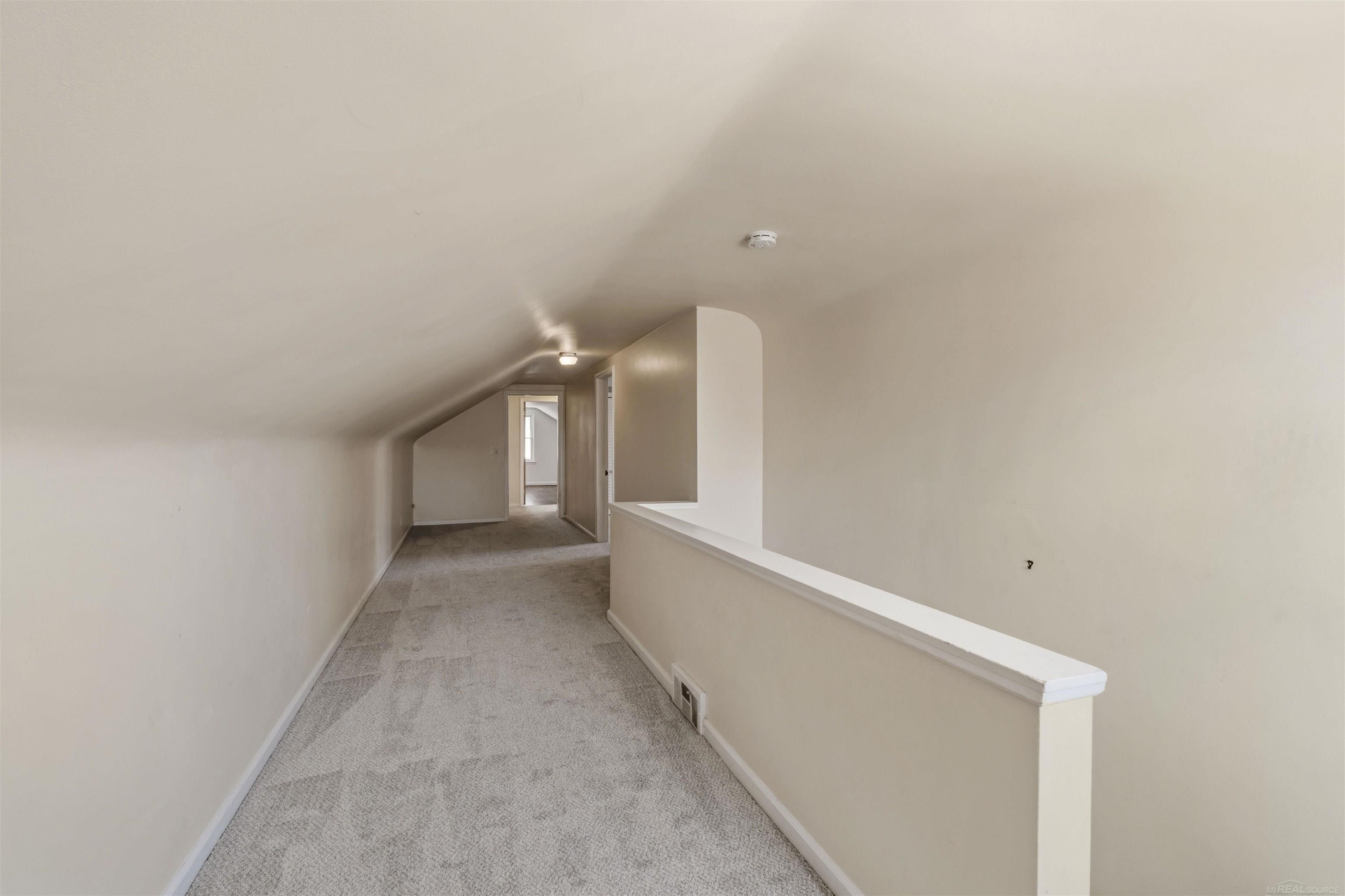 1040 N Renaud Road