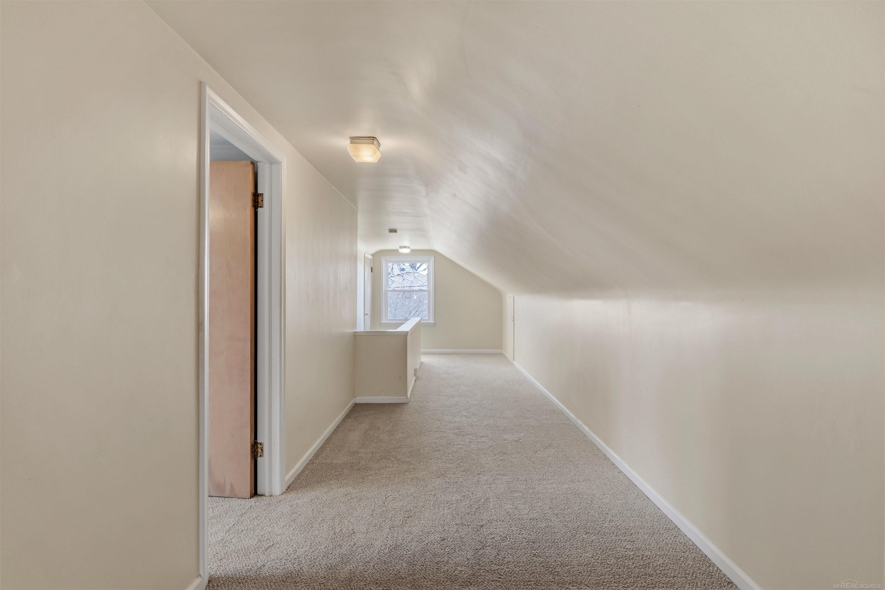 1040 N Renaud Road