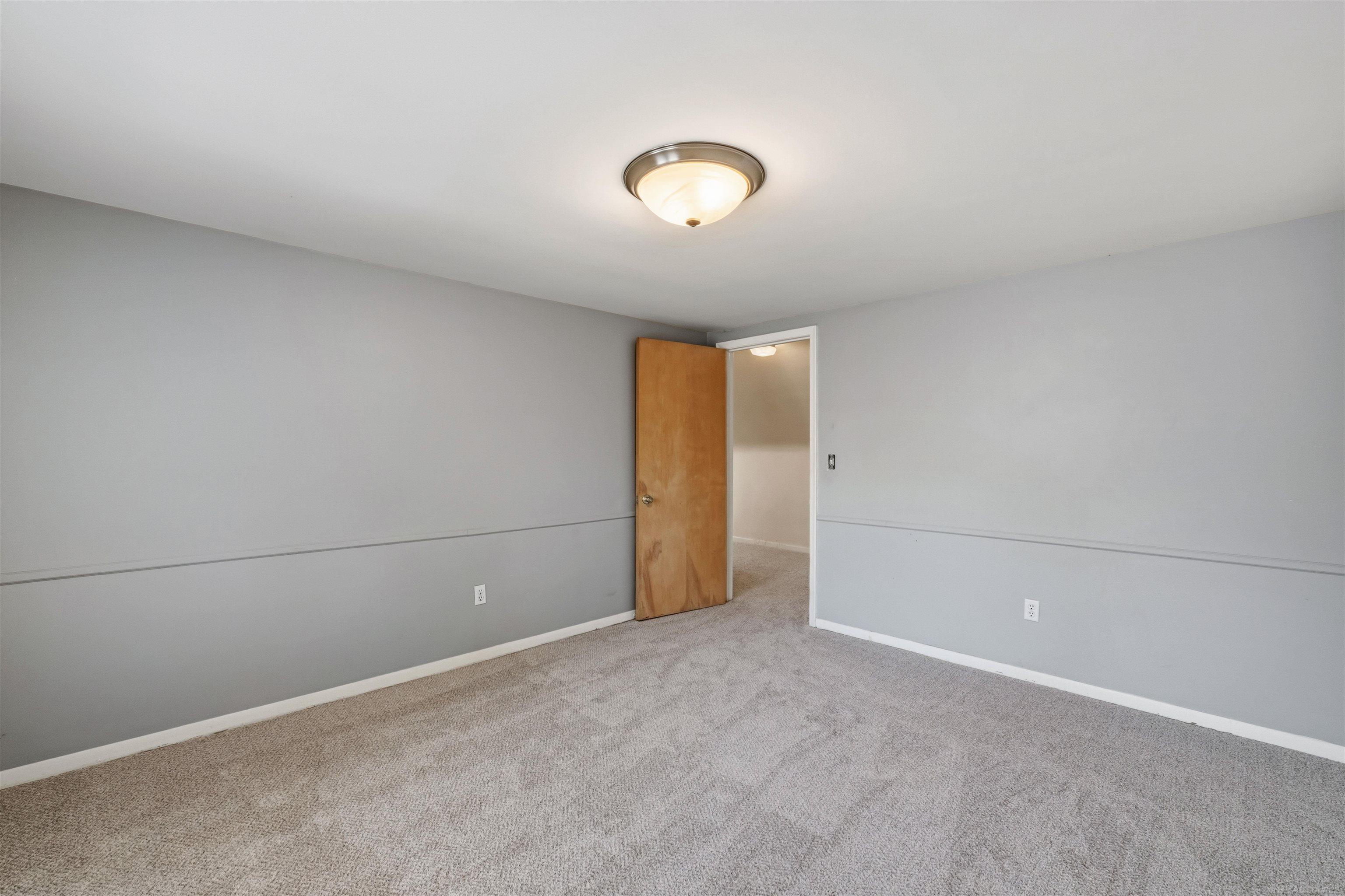 1040 N Renaud Road