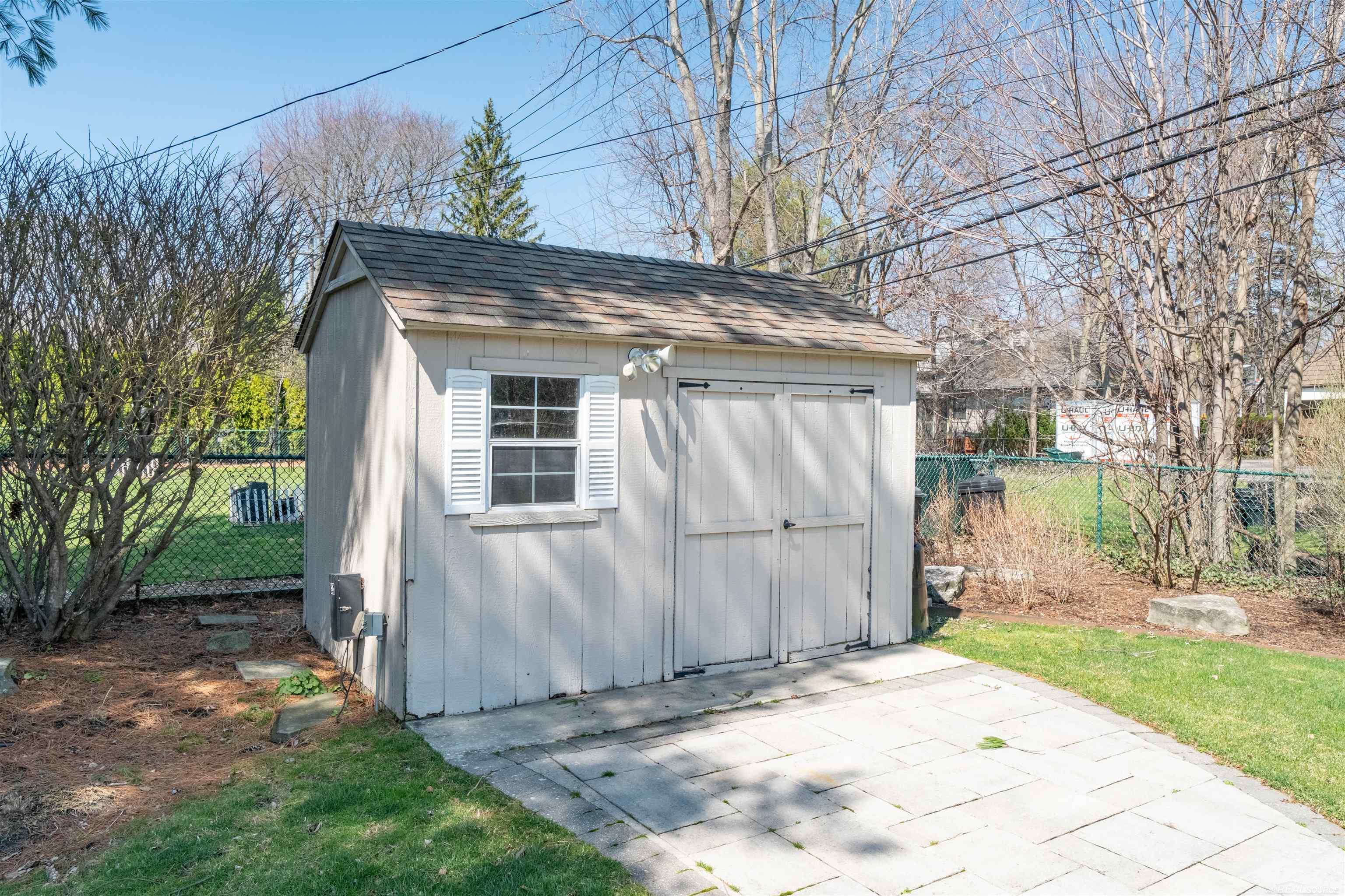 1040 N Renaud Road