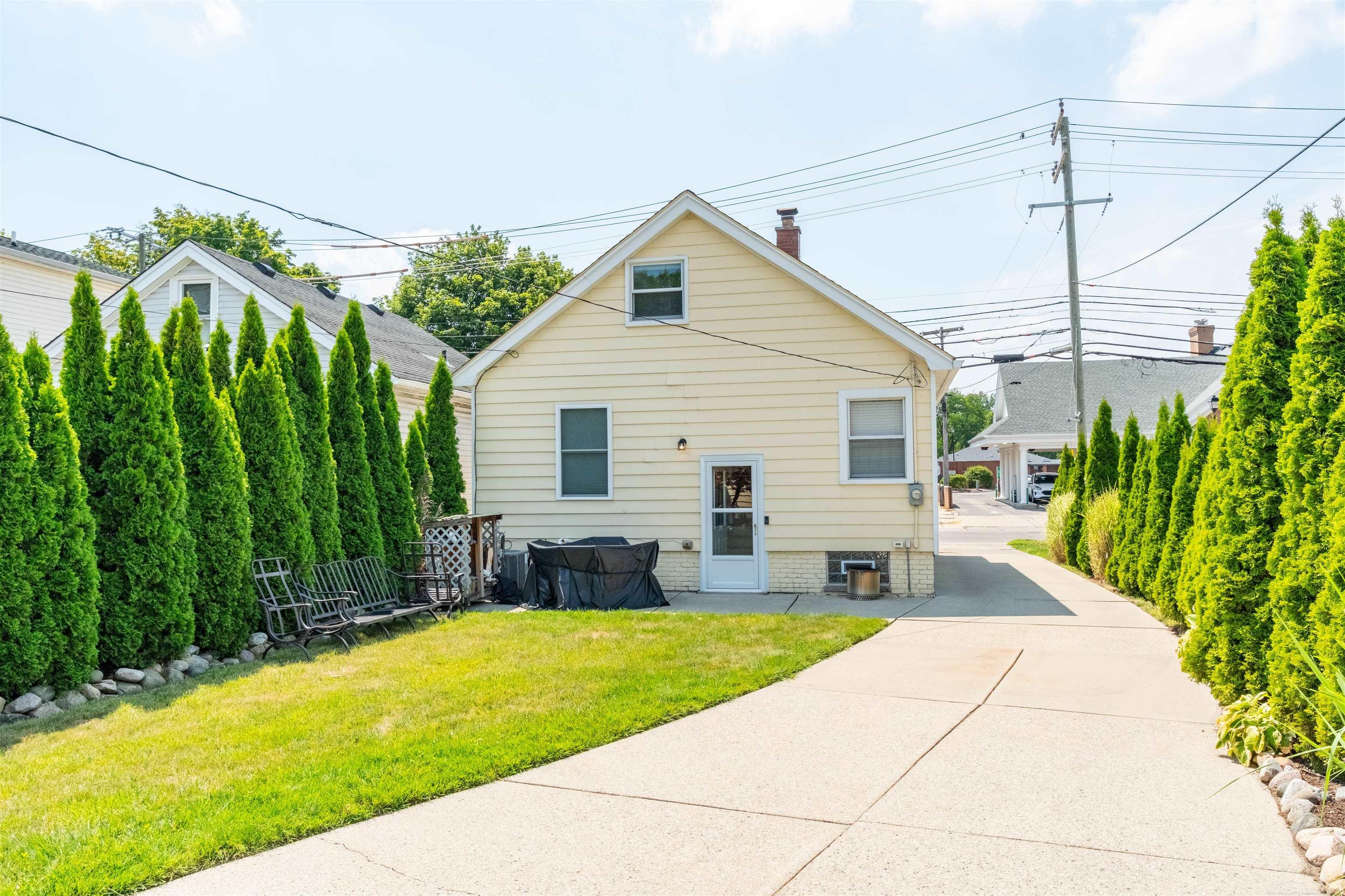 628 Notre Dame Street