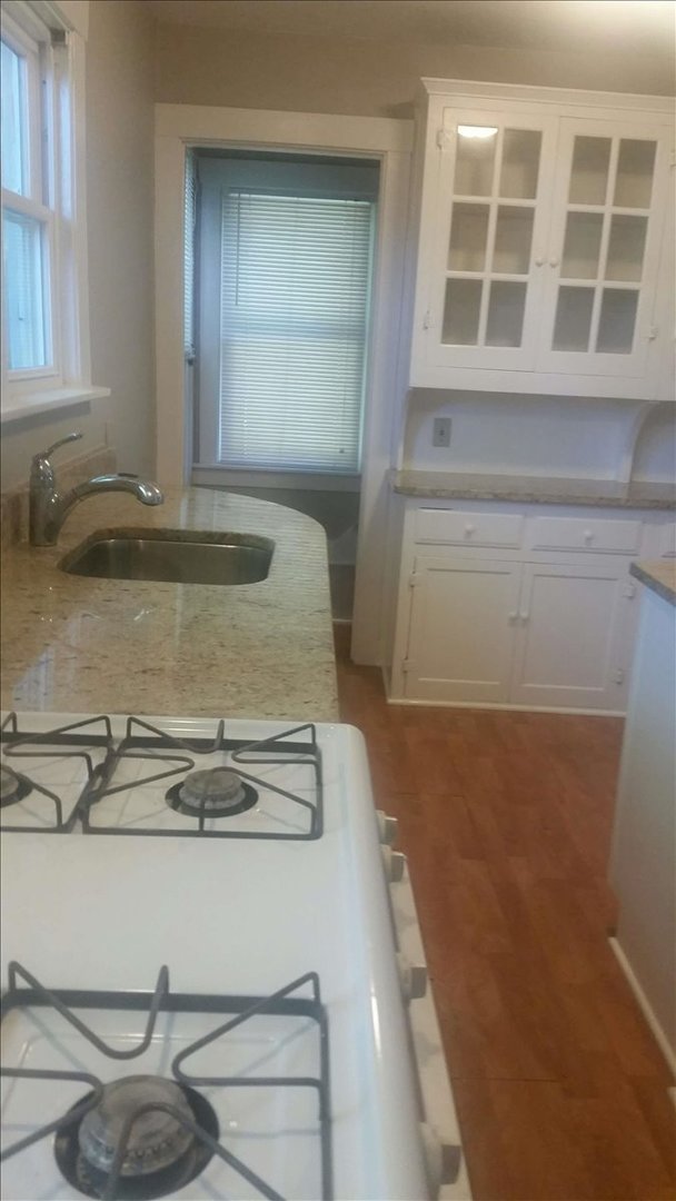 402-404 Anderson Boulevard