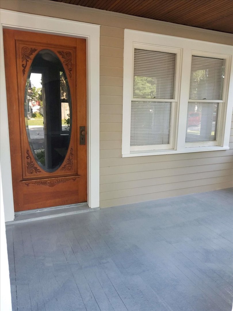 402-404 Anderson Boulevard