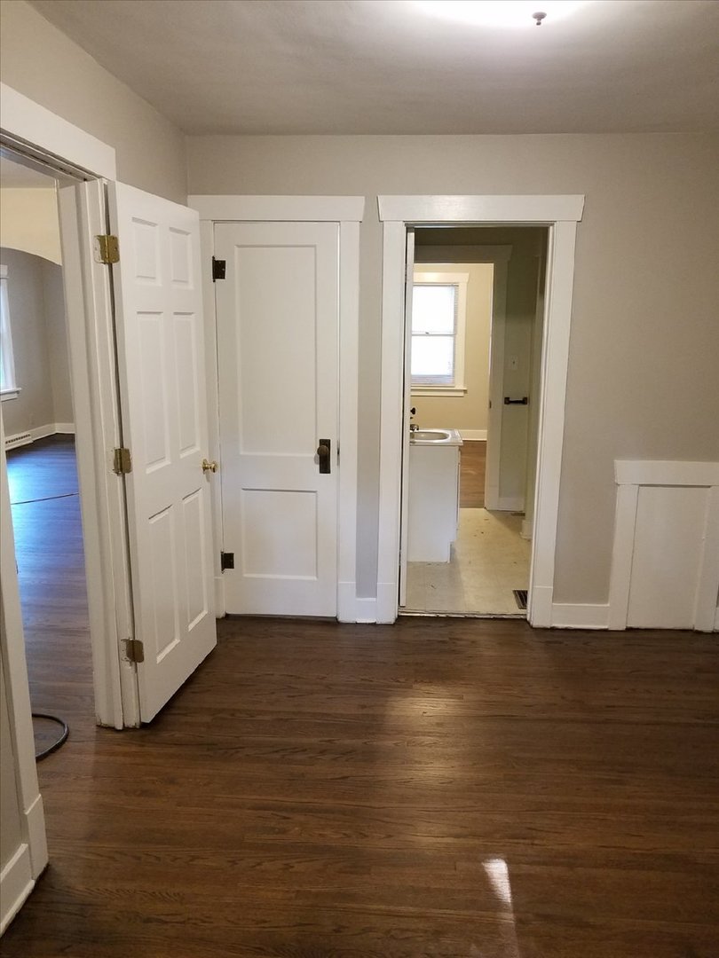 402-404 Anderson Boulevard