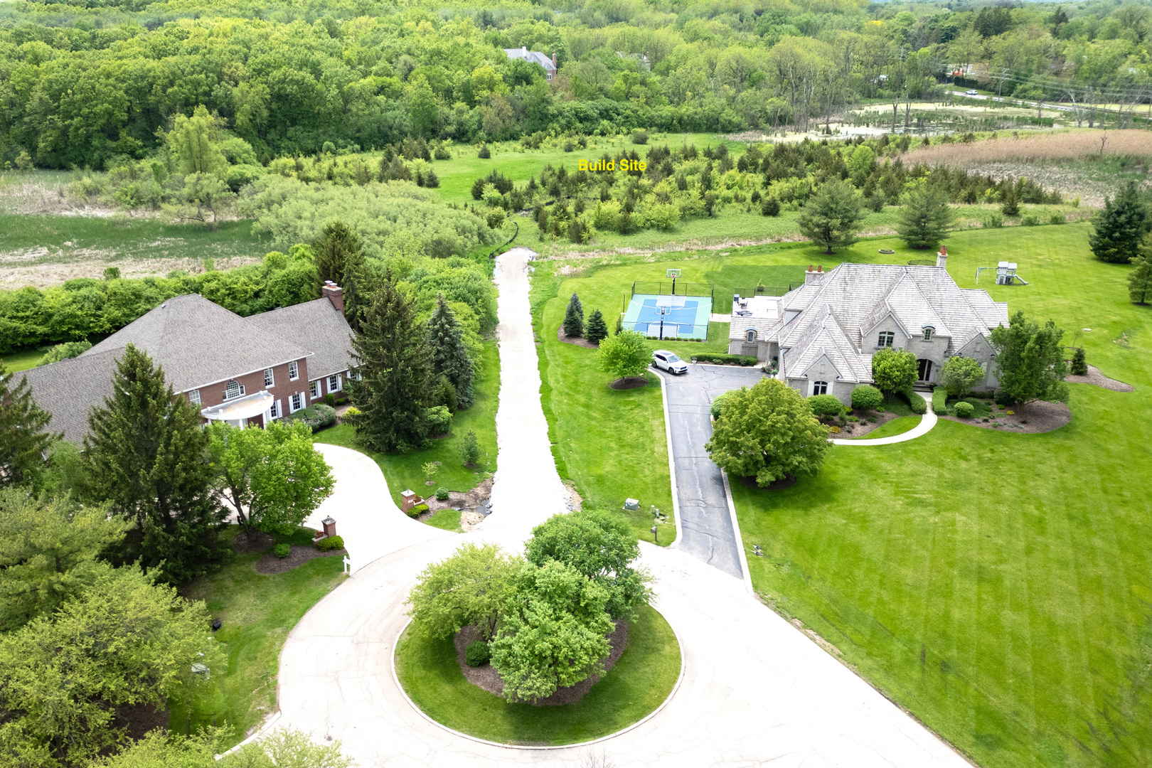 130 S HILLANDALE Court