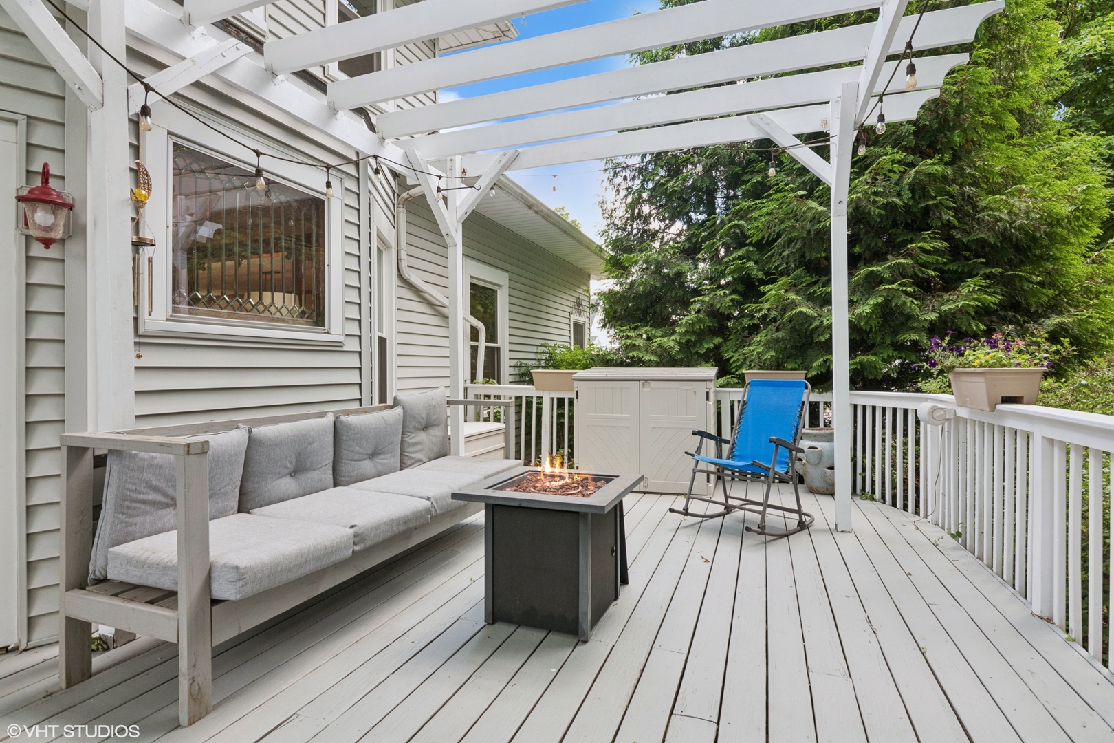 32 Anderson Boulevard