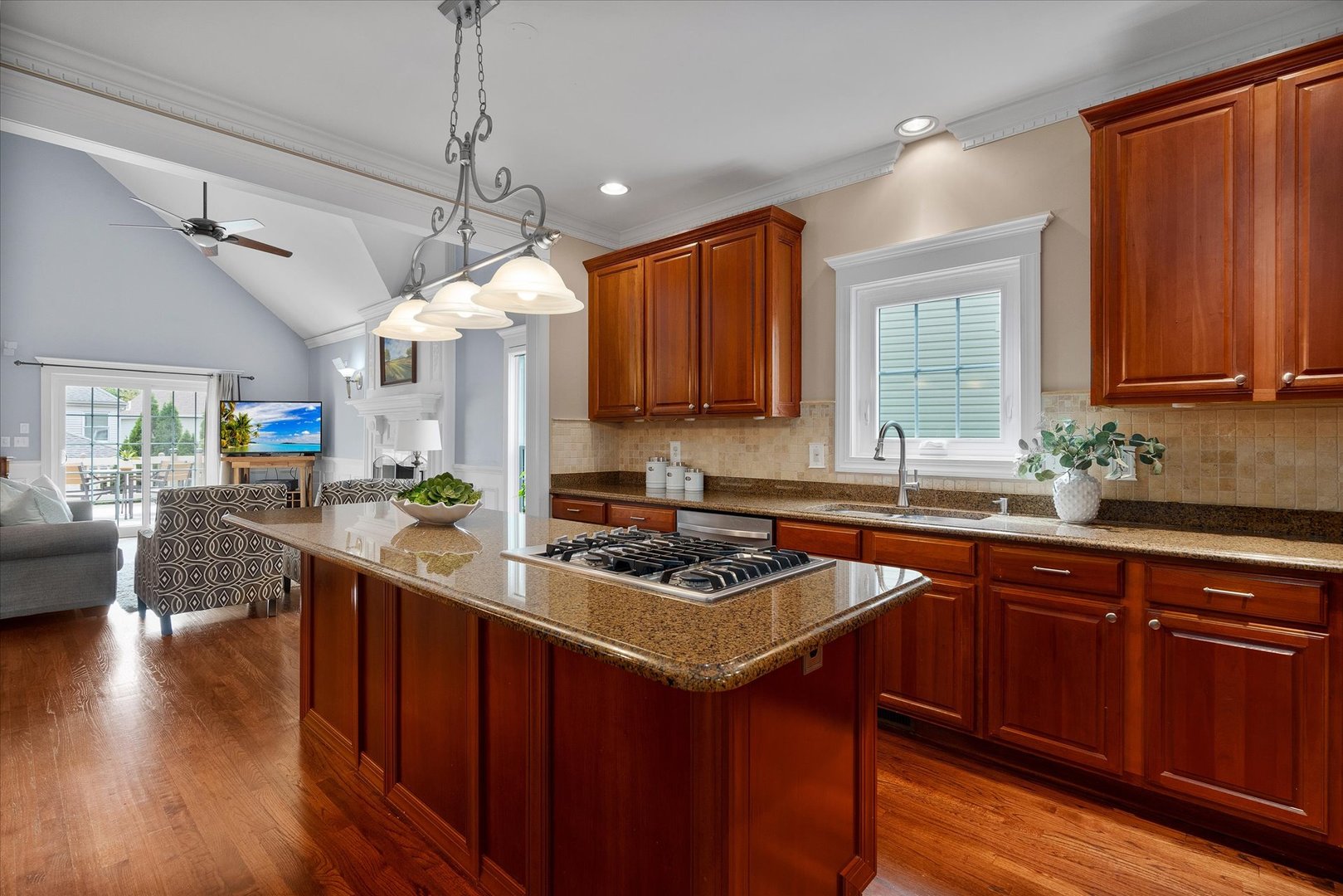 0N553 Armstrong Lane