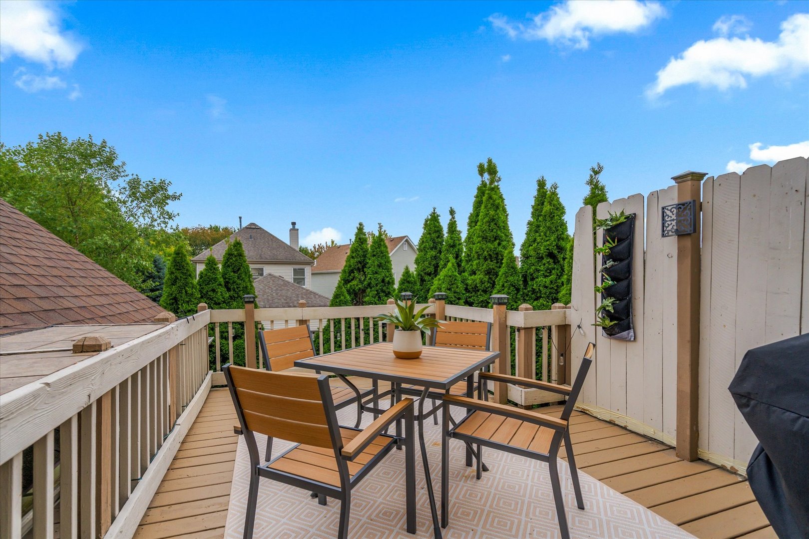 0N553 Armstrong Lane