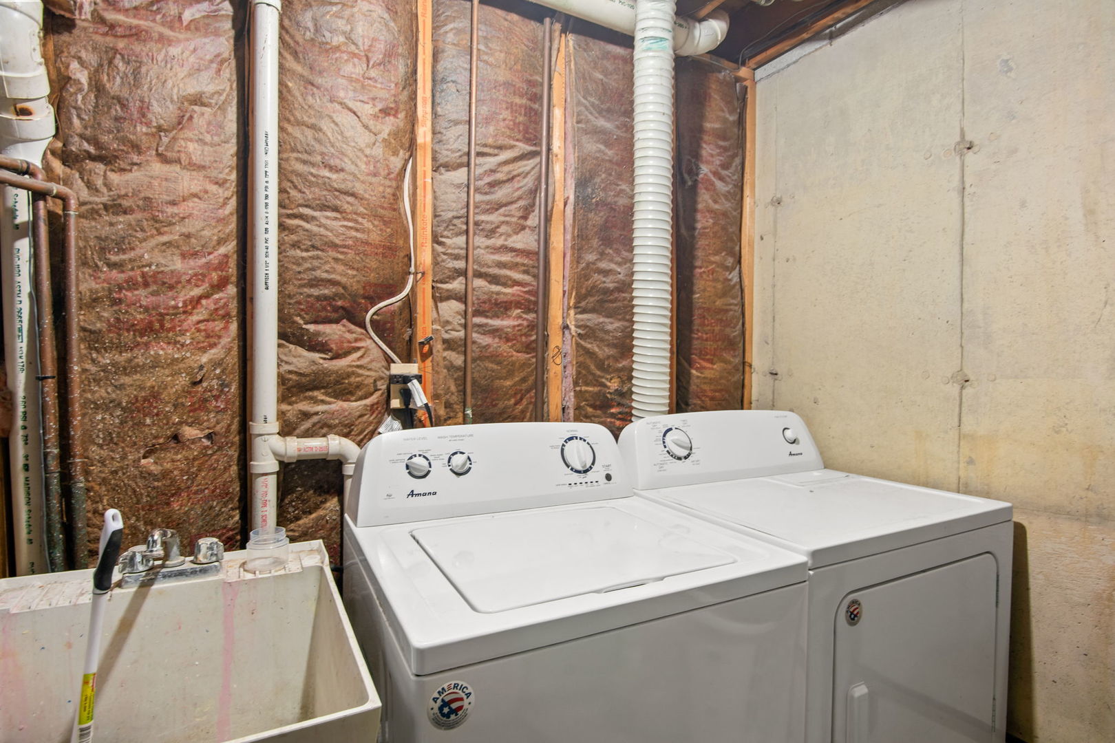 103 N Bennett Street