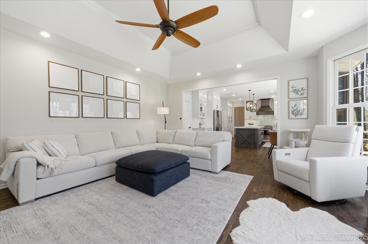 1601 King Edward Avenue