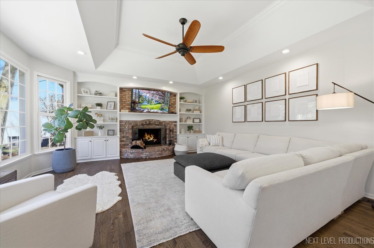 1601 King Edward Avenue