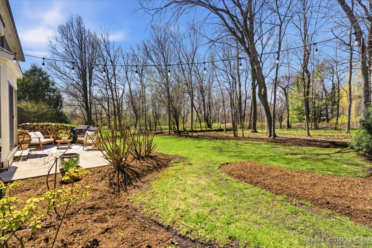 1601 King Edward Avenue