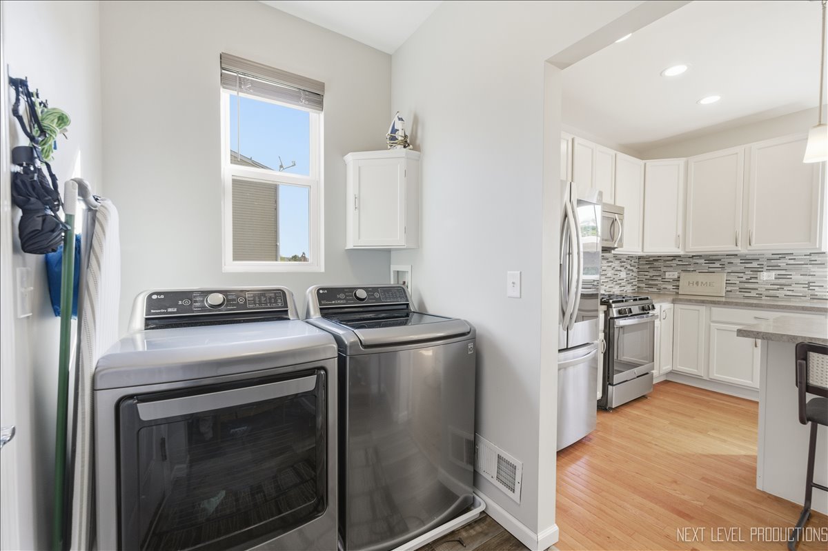 1142 Midnight Place