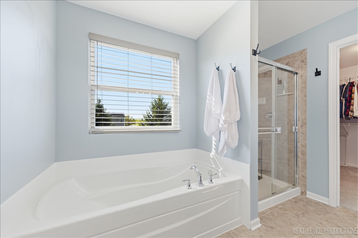 1142 Midnight Place