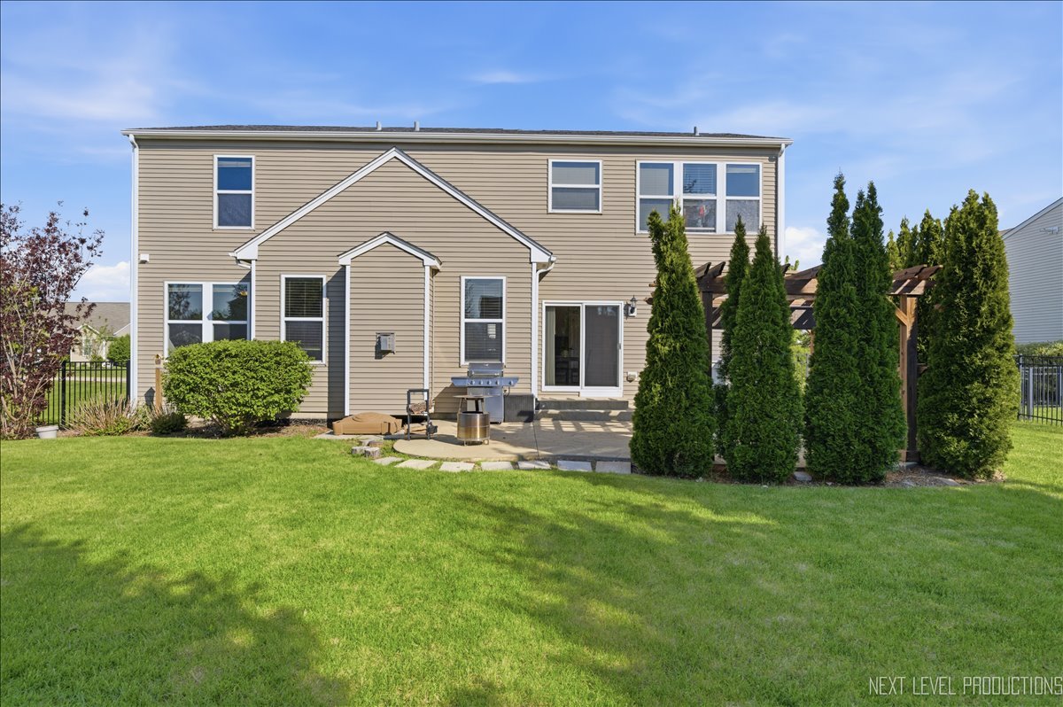 1142 Midnight Place