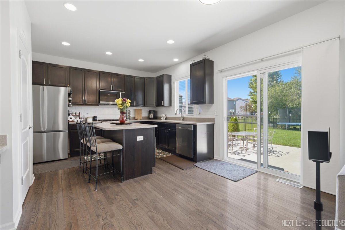 2427 Emerald Lane