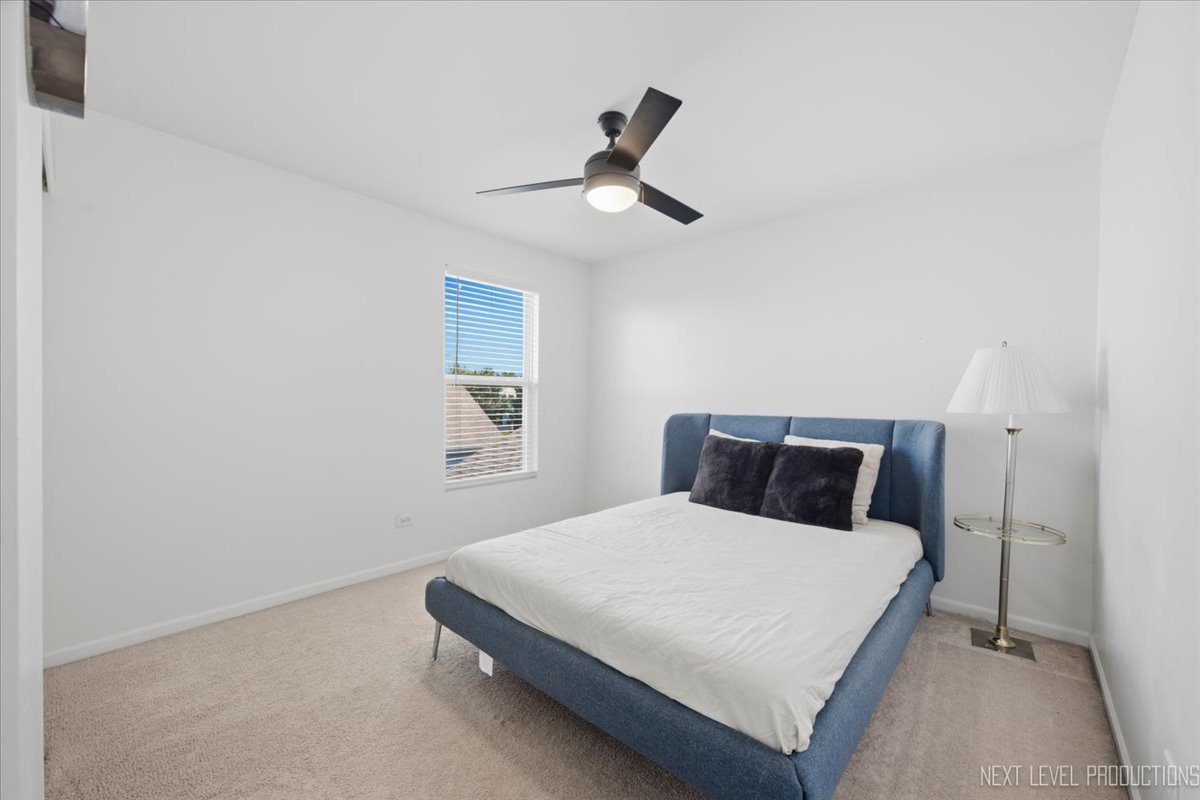 2427 Emerald Lane