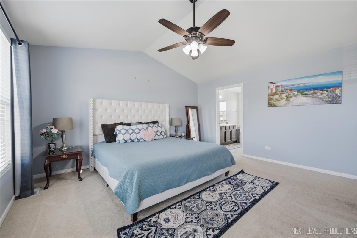 2427 Emerald Lane
