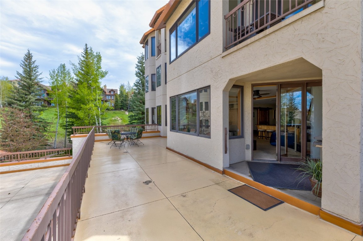 2800 Eagleridge DRIVE B2