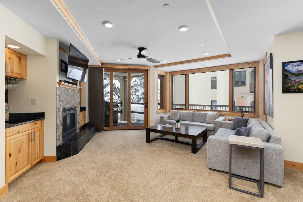 2800 Eagleridge DRIVE B2